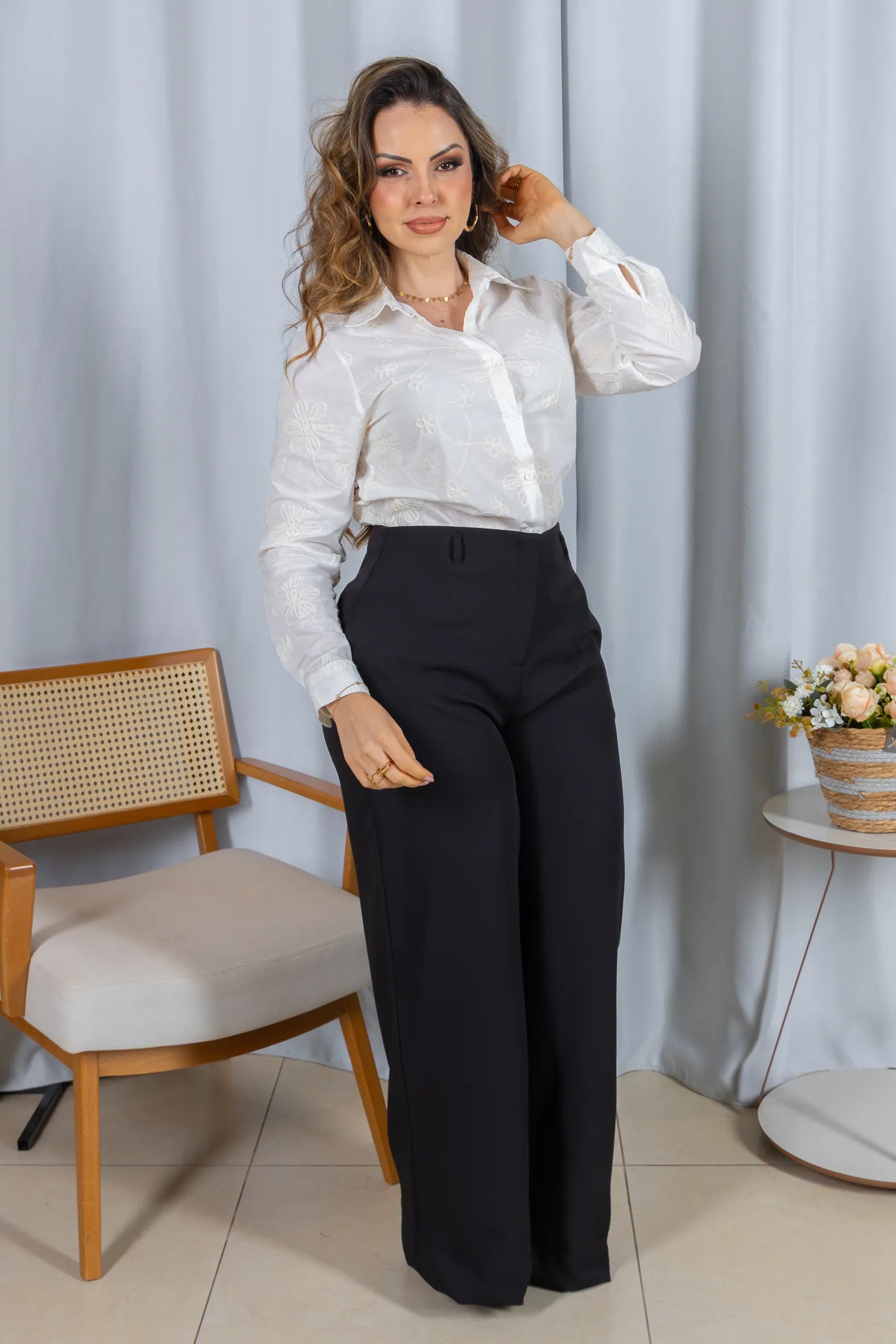 Camisa Manga Longa em Laise Serena Branca