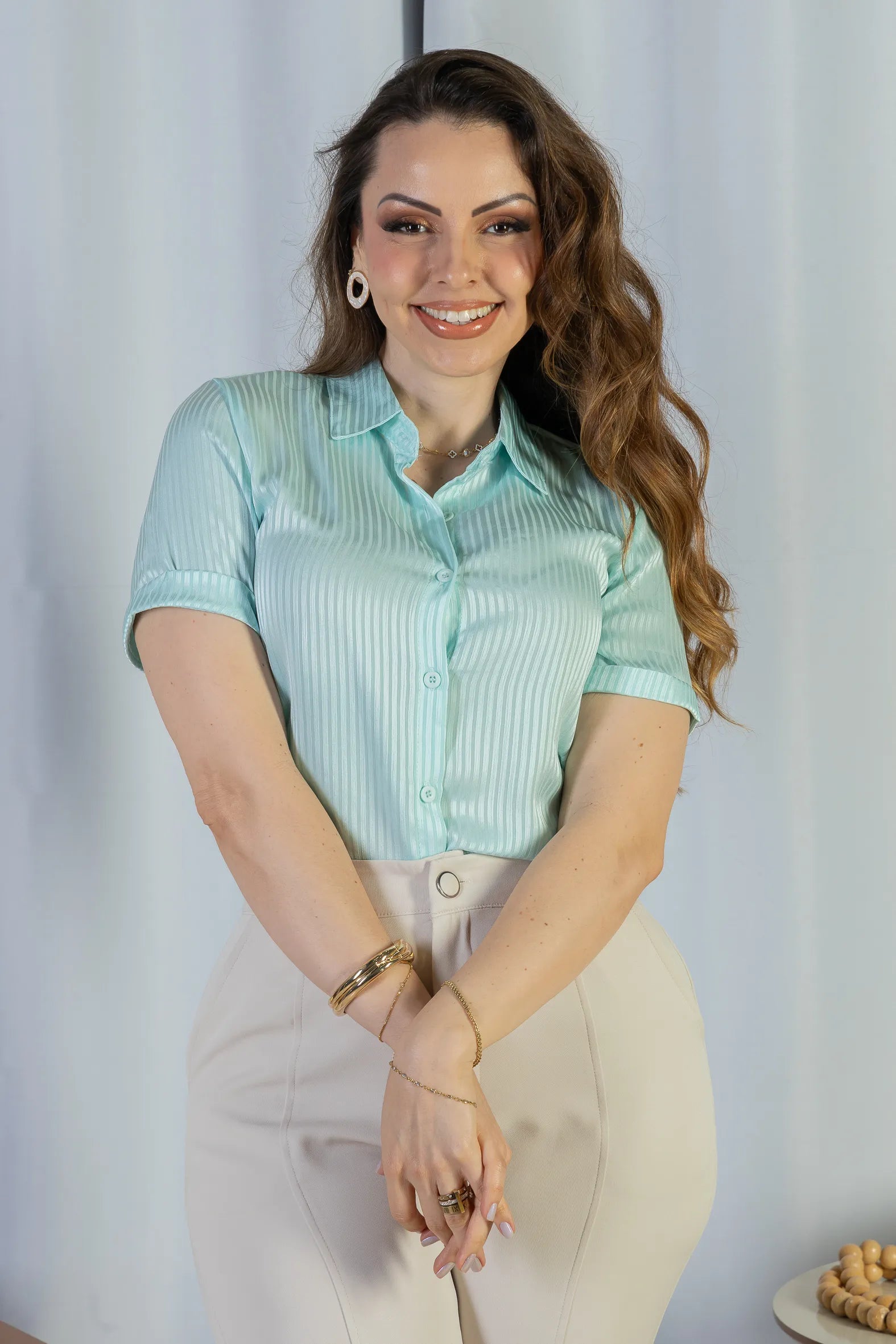 Camisa Manga Curta Crepe Acetinado Glaucia Ciano