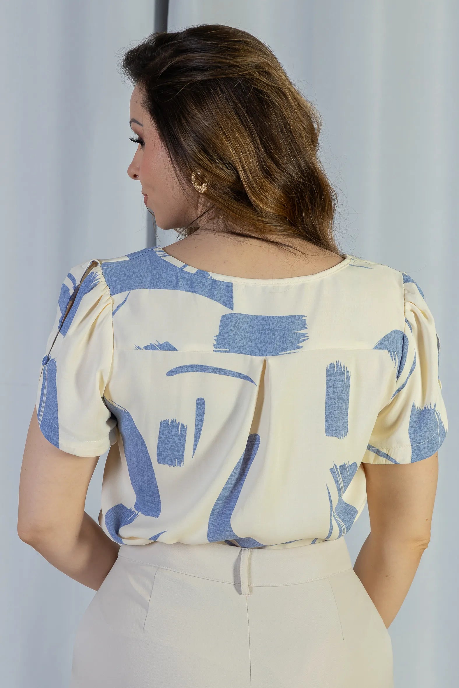 Blusa Manga Curta Crepe Classic Alessandra Estampada Azul