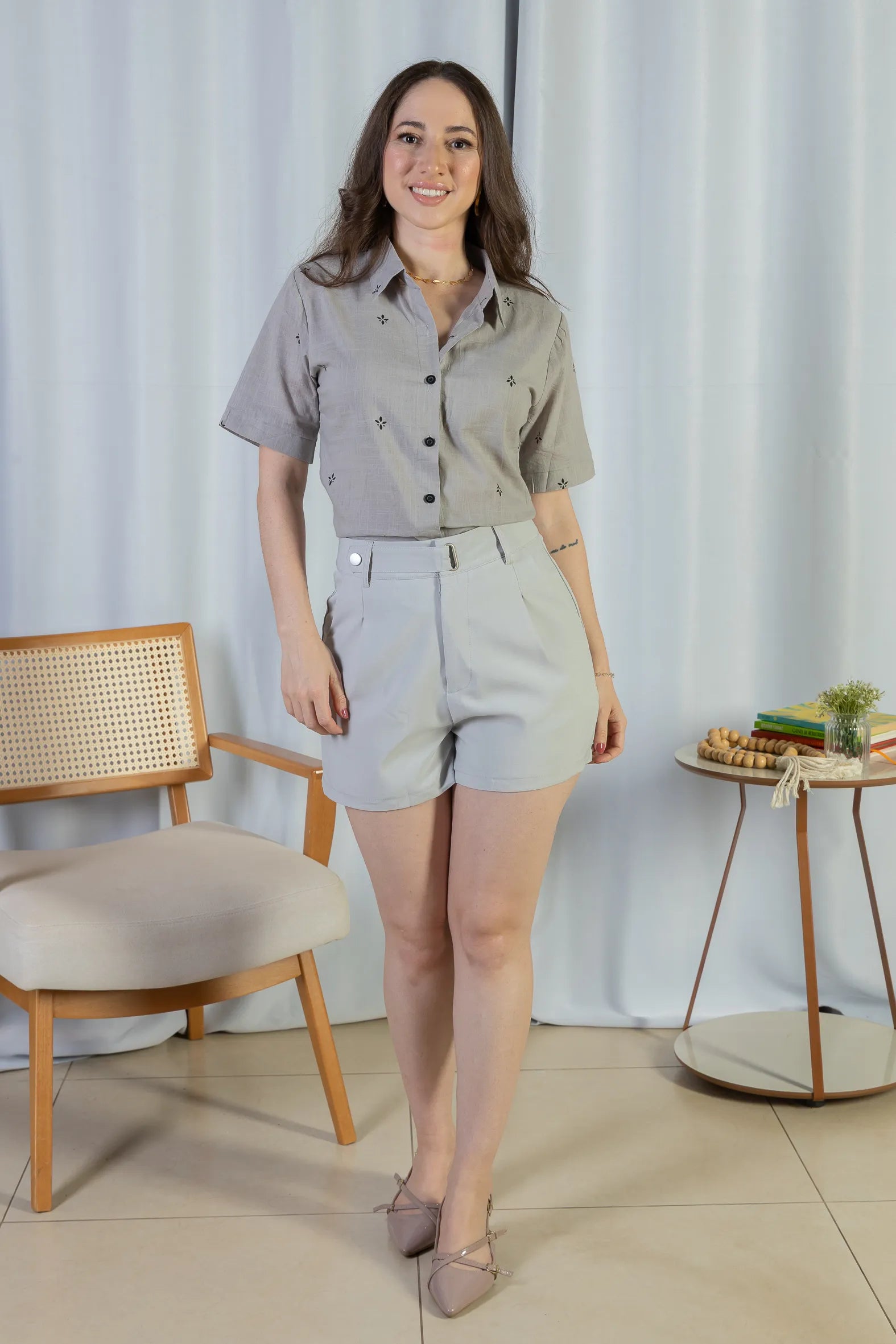 Camisa Manga Curta Bordada Poli Visco Bruna Cinza