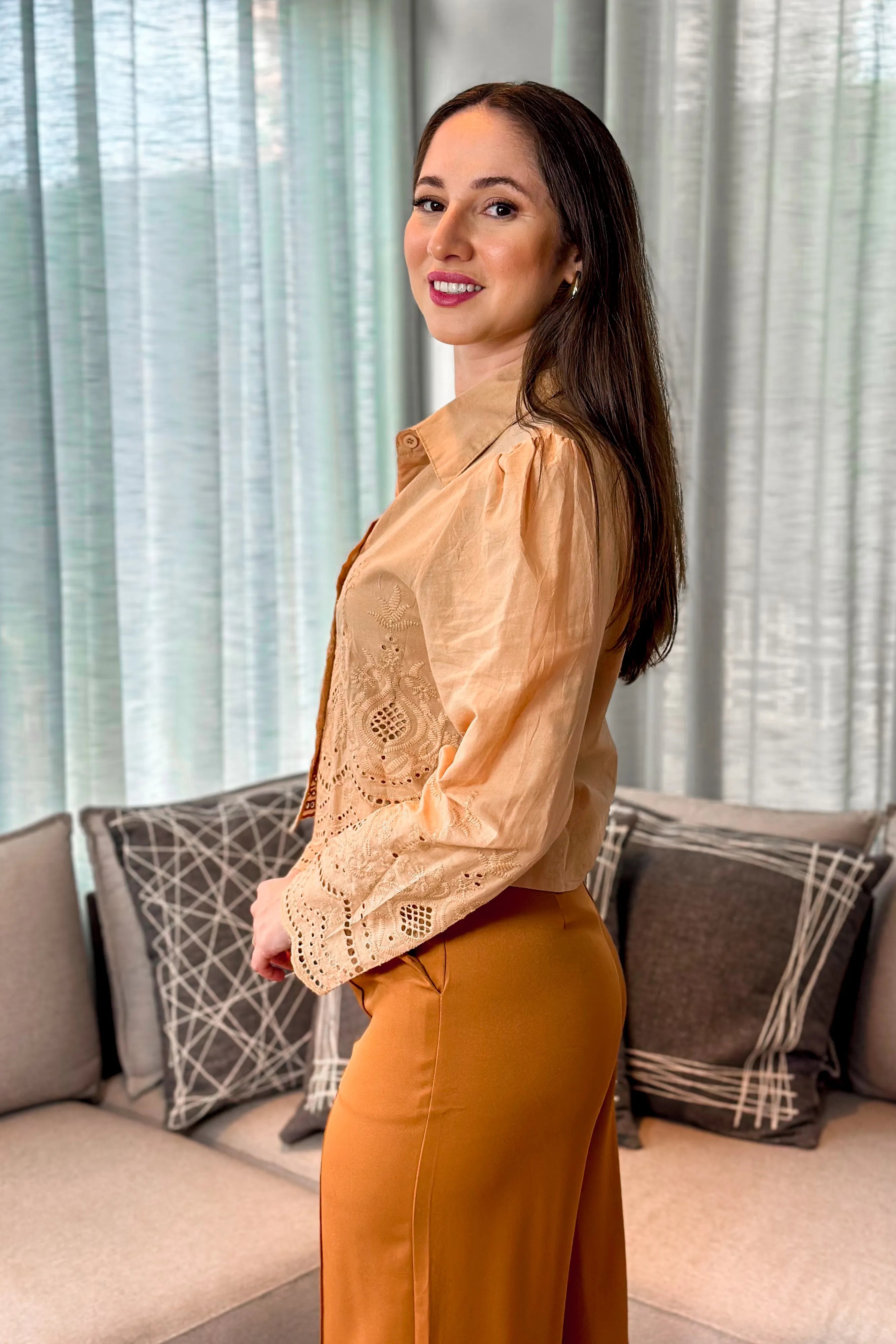 Camisa Em Laise Roseli Bege