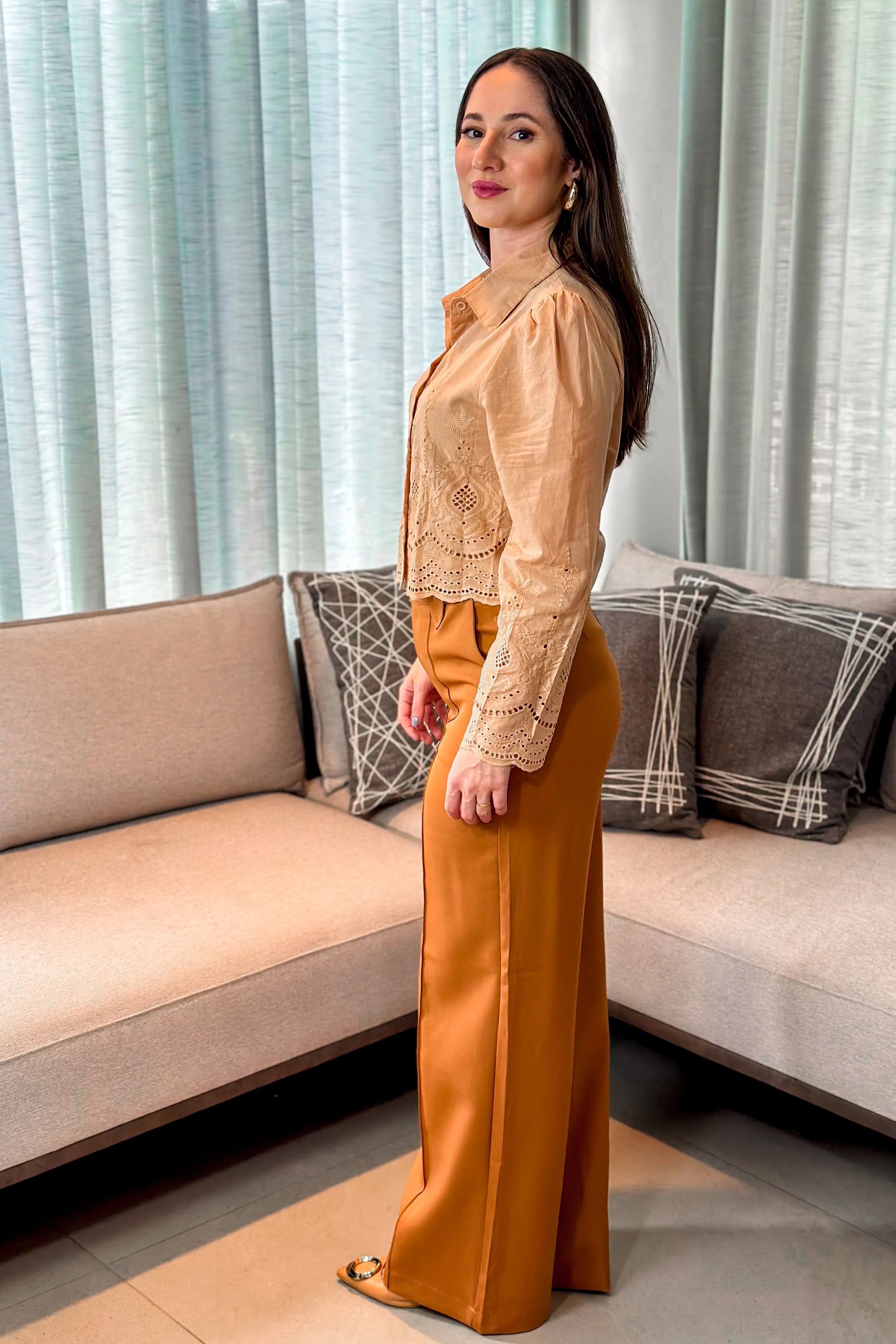 Camisa Em Laise Roseli Bege