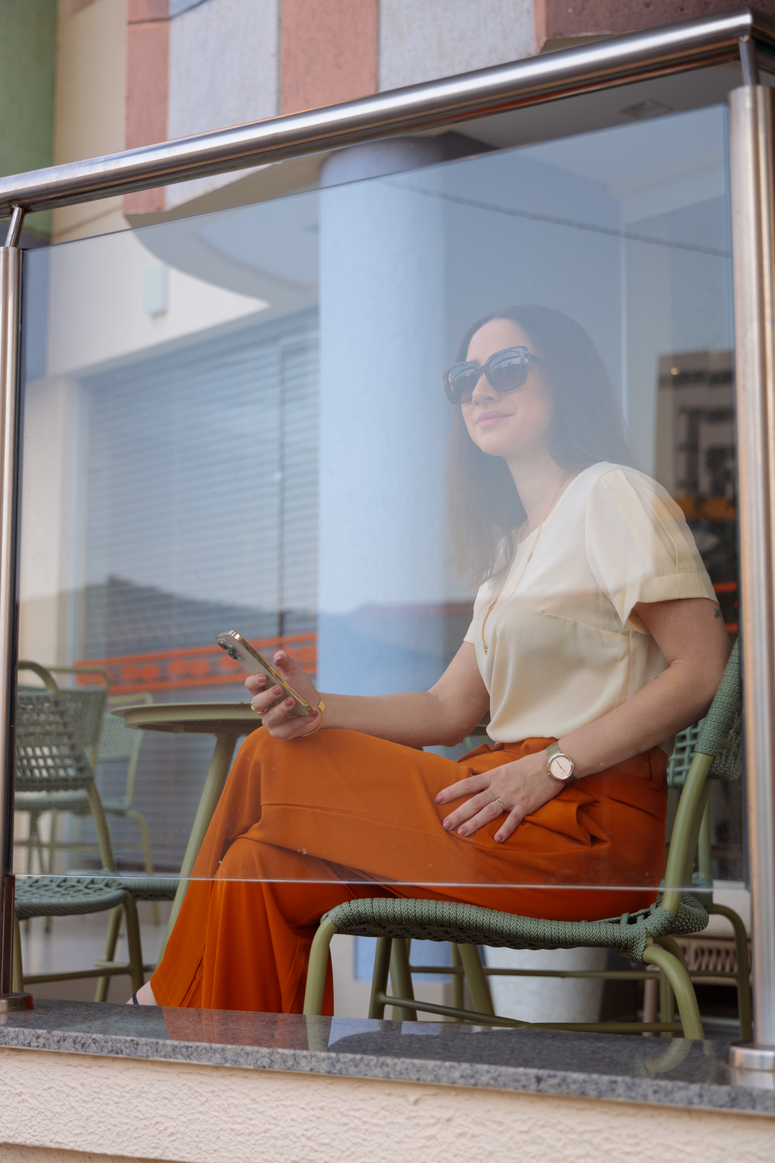 Blusa Lisa Detalhe Manga Maria Creme