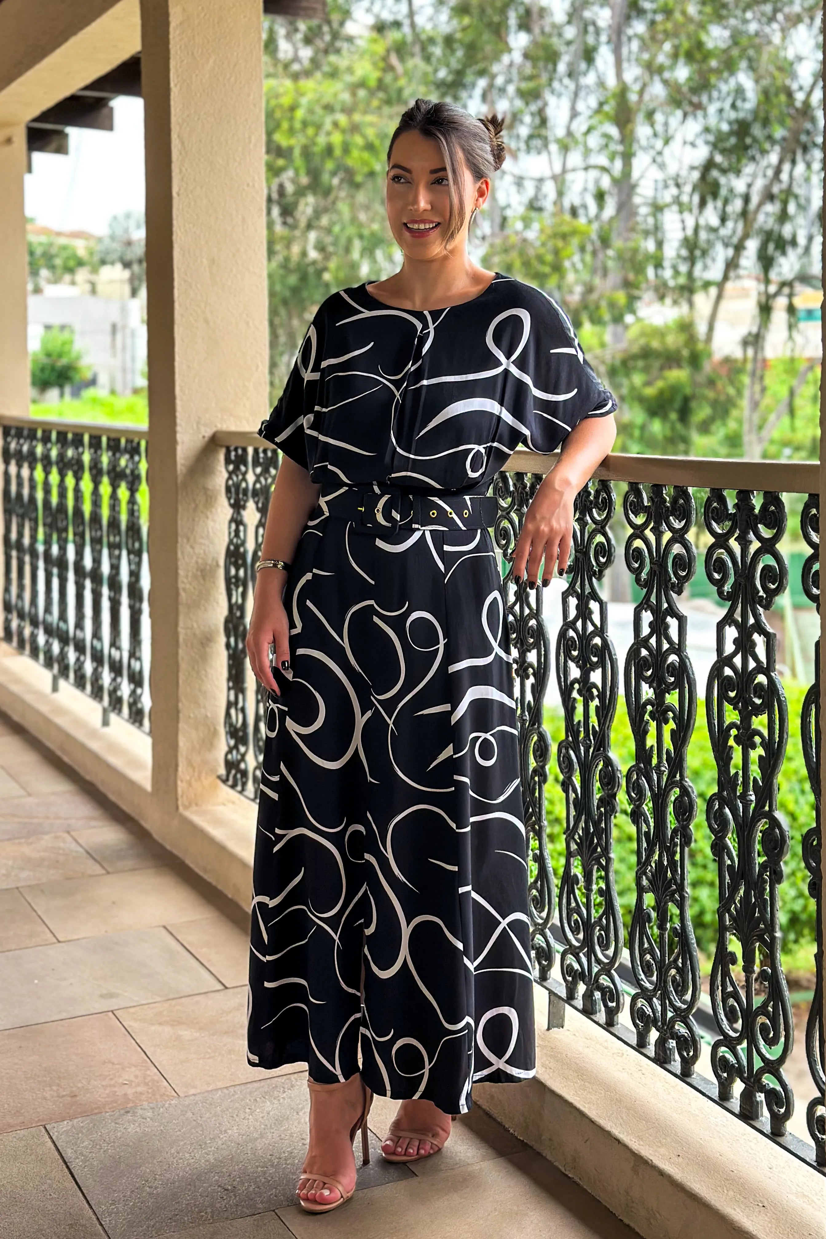 Vestido Midi Com Cinto Encapado Paola Estampado Preto