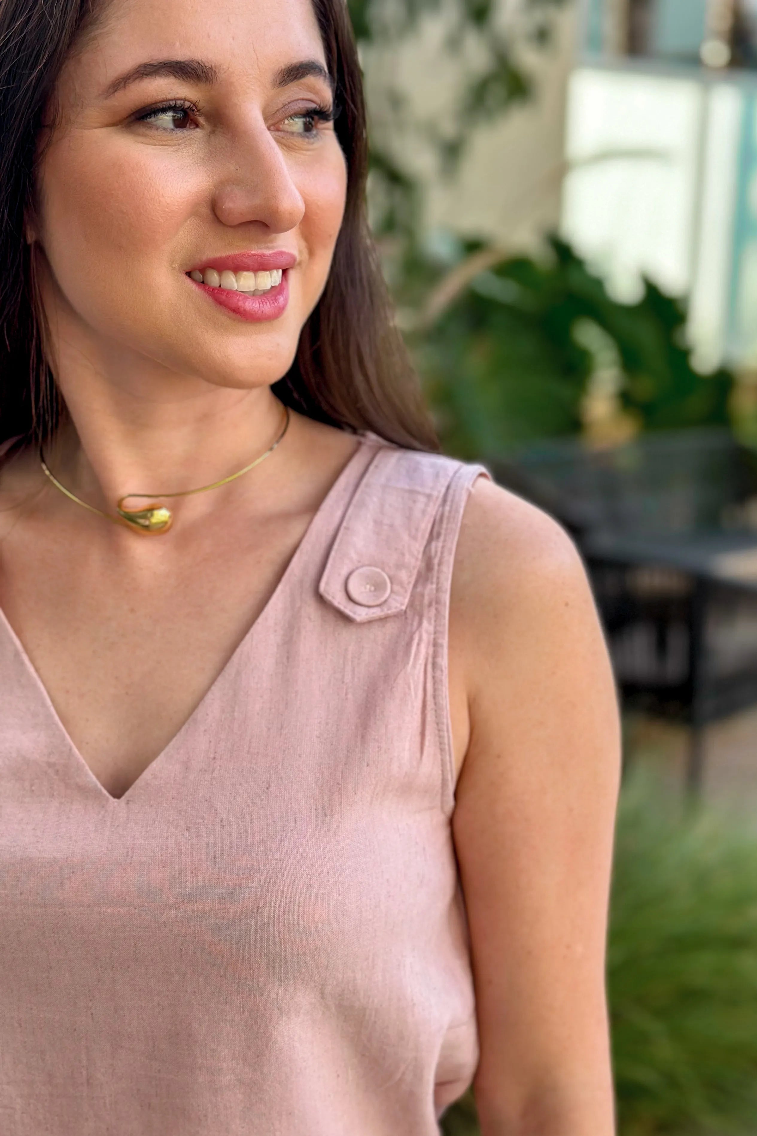 Blusa Regata Em Linho Detalhe Botão Rosy Rosa Claro