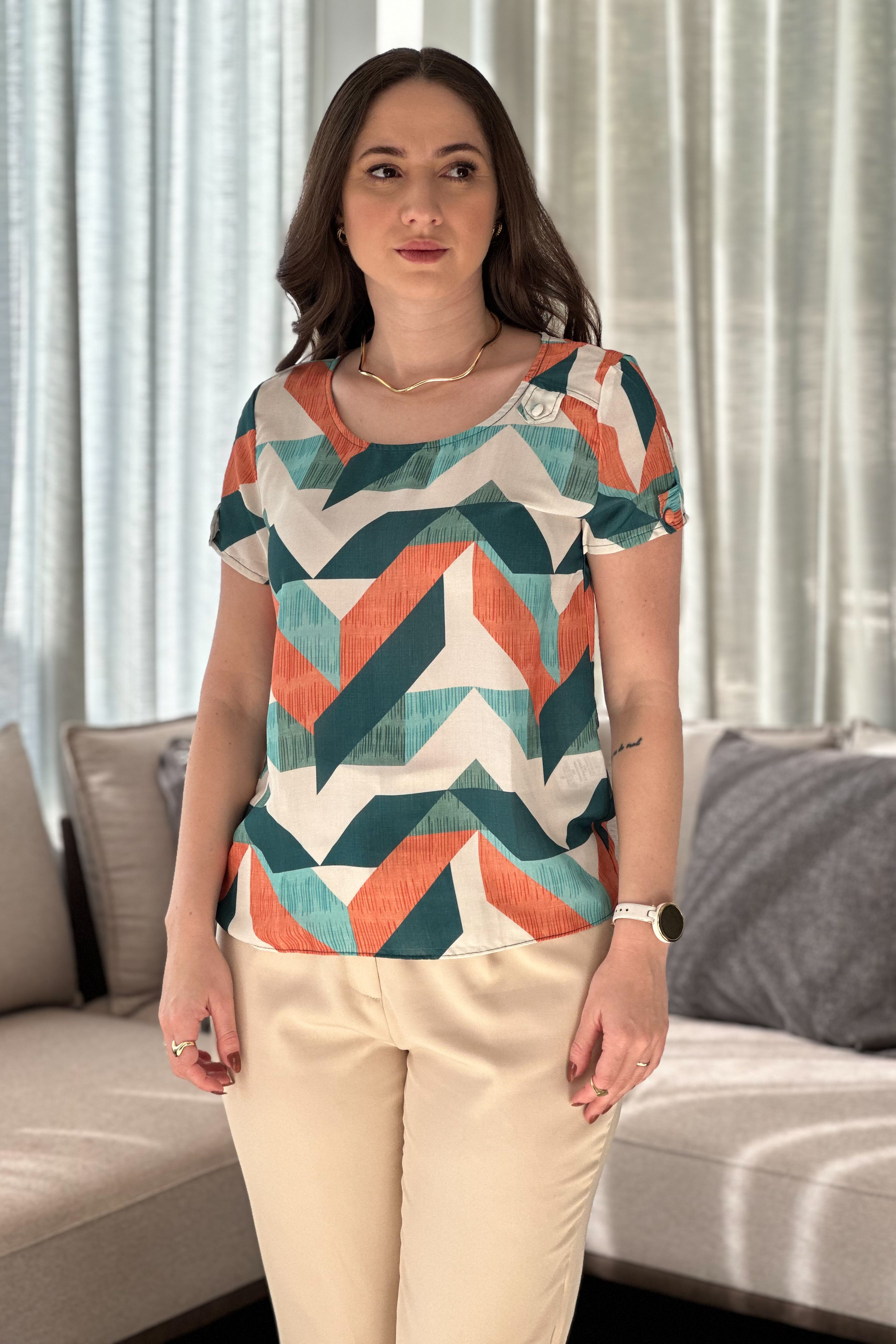 Blusa Manga Curta Estampa Geométrica Giulia Laranja
