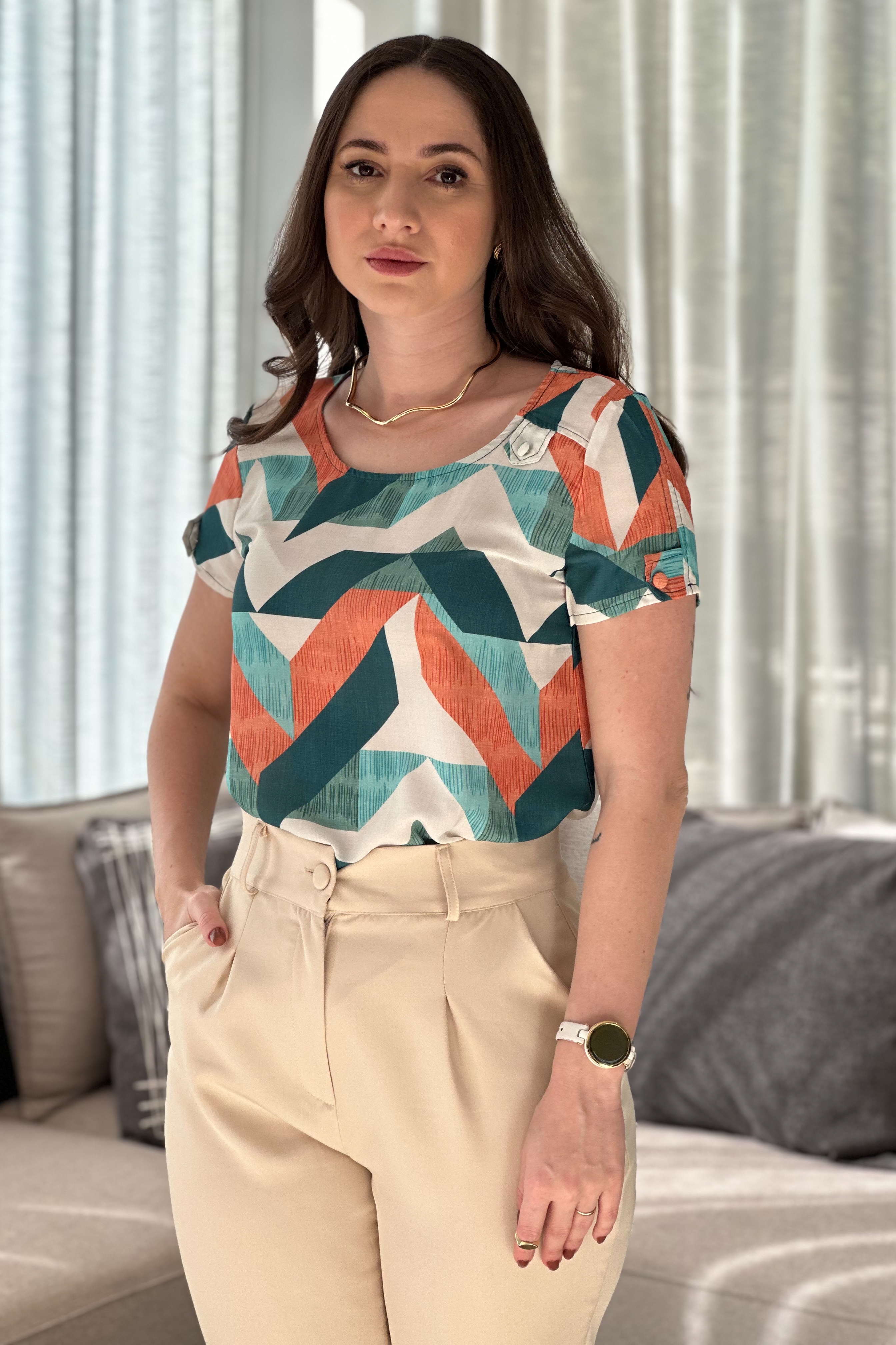 Blusa Manga Curta Estampa Geométrica Giulia Laranja