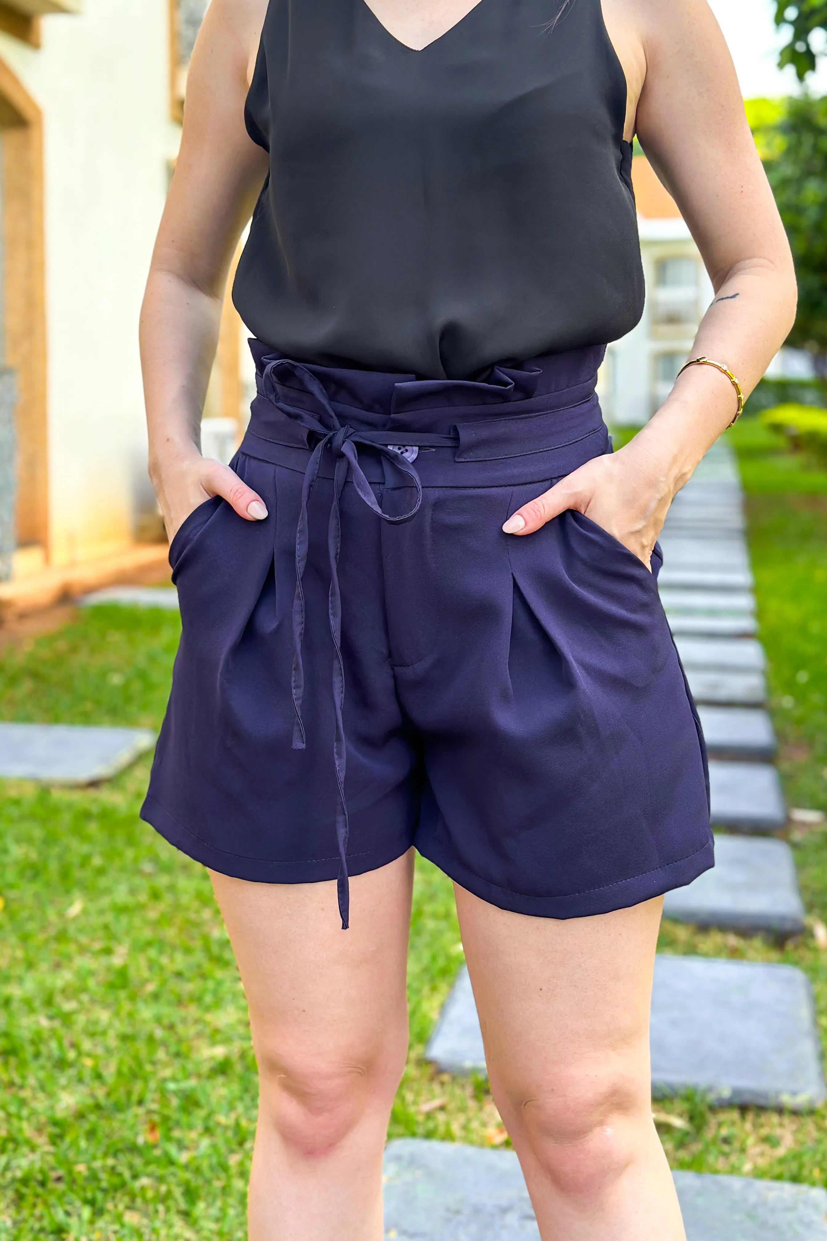 Short Clochard Detalhe Laço Heloá Azul Marinho