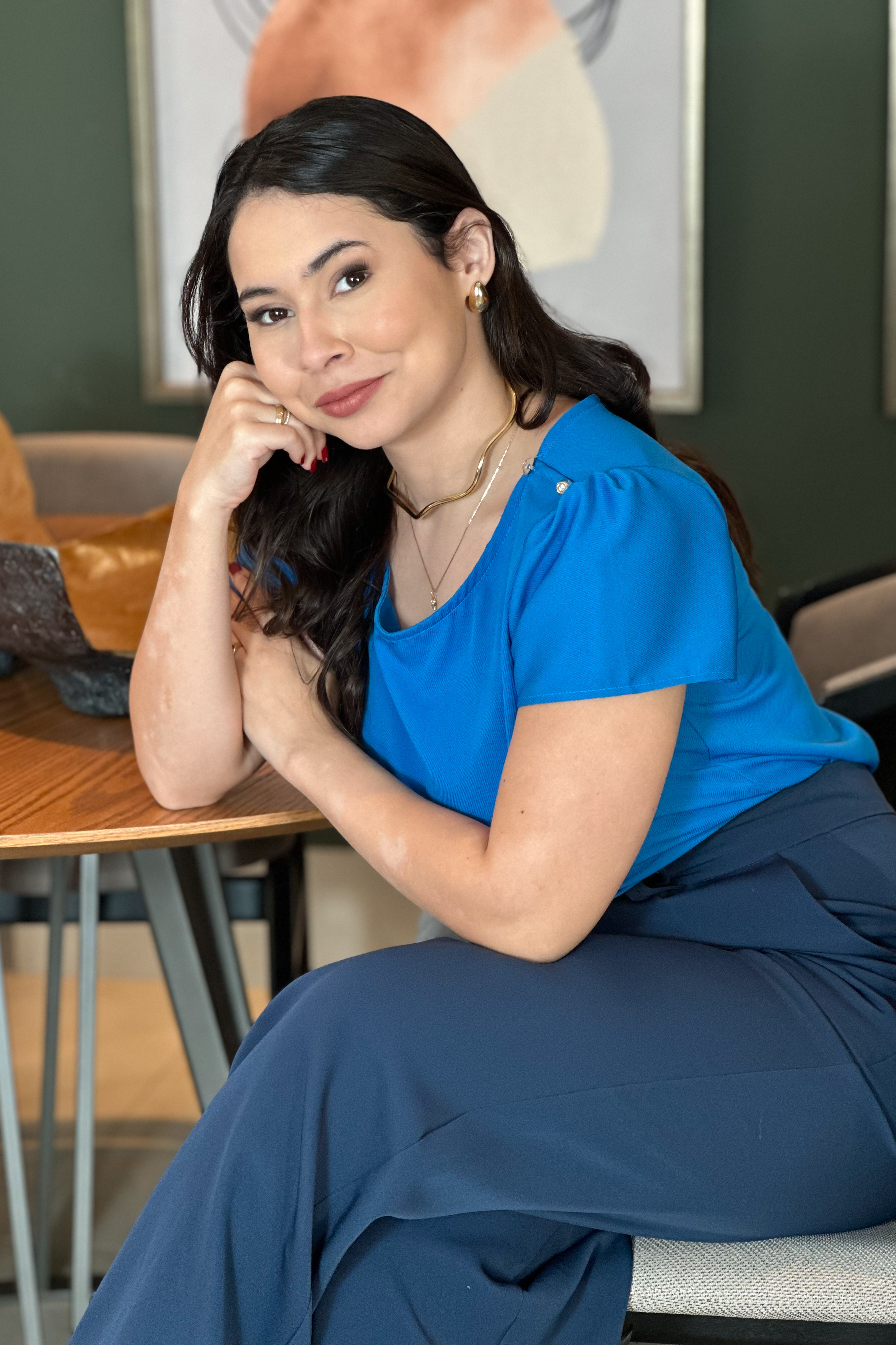 Blusa Textura Detalhe botão Márcia Azul Oceano