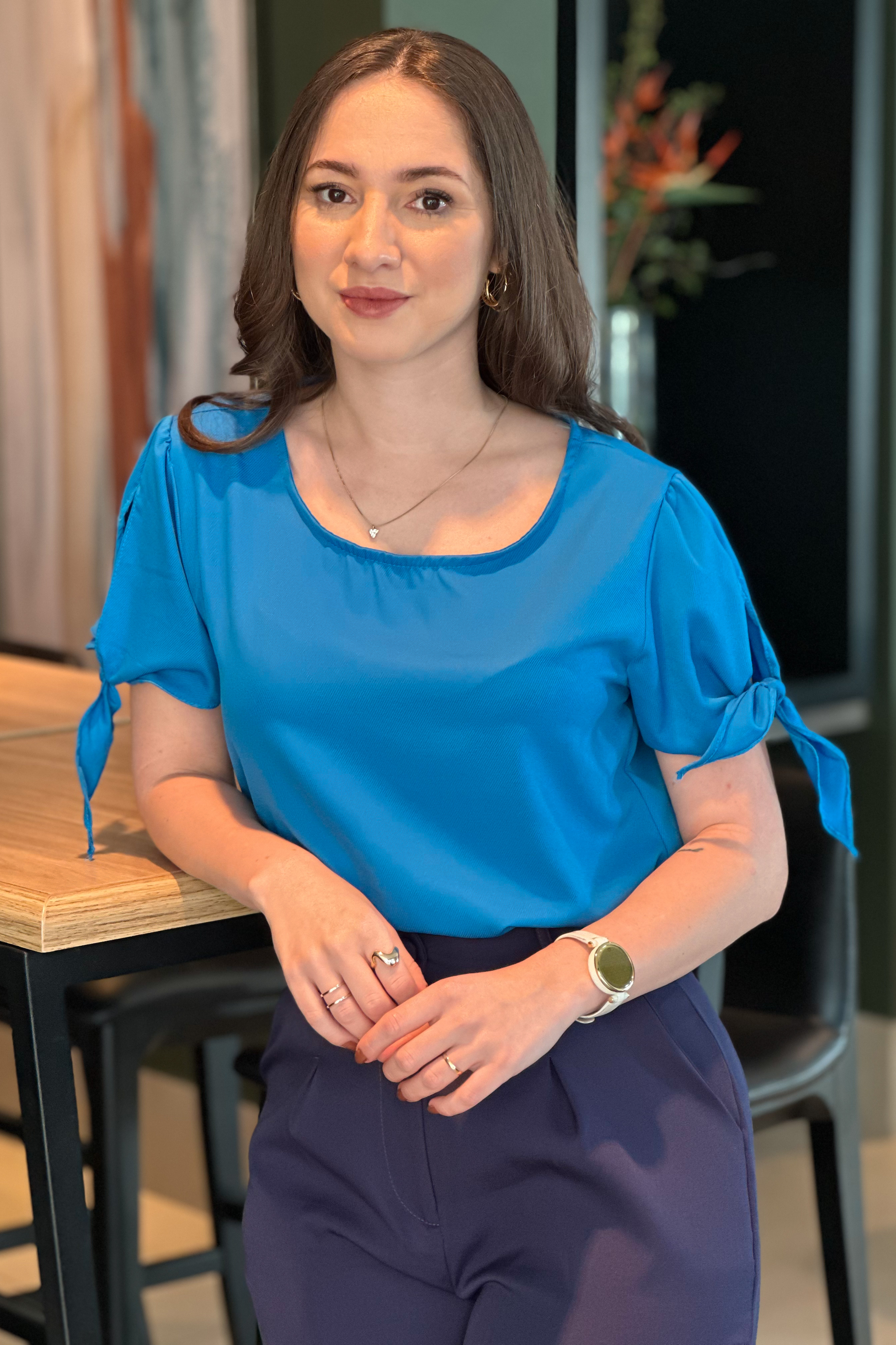 Blusa Texturas Laço Manga Fernanda Azul Oceano