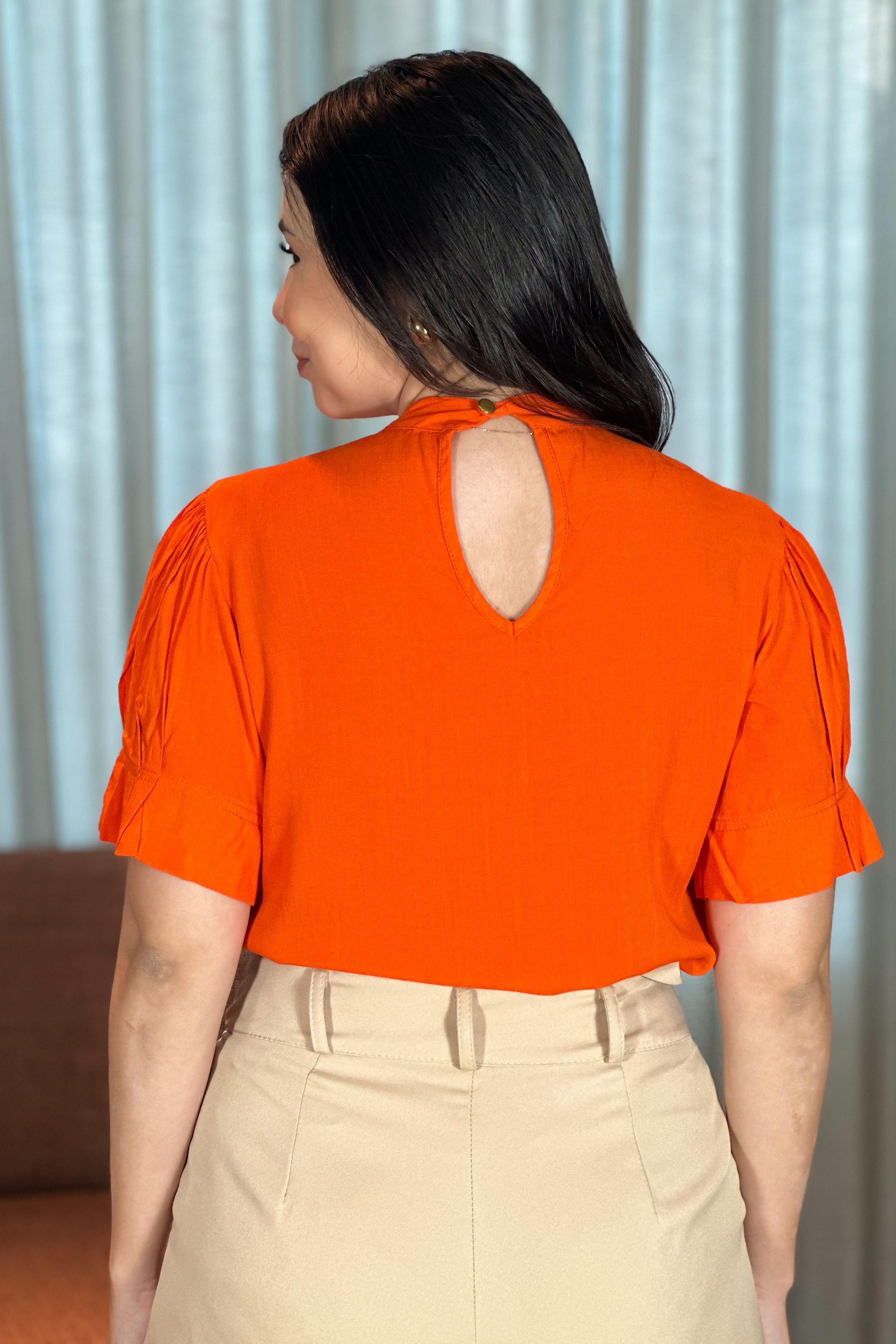 Blusa Manga Curta Plissada Viscose Juliana Laranja
