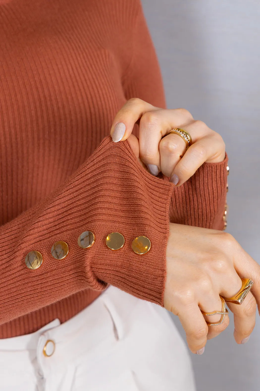 Tricot Manga Longa Meia Gola em Modal Canelado Isadora Terracota