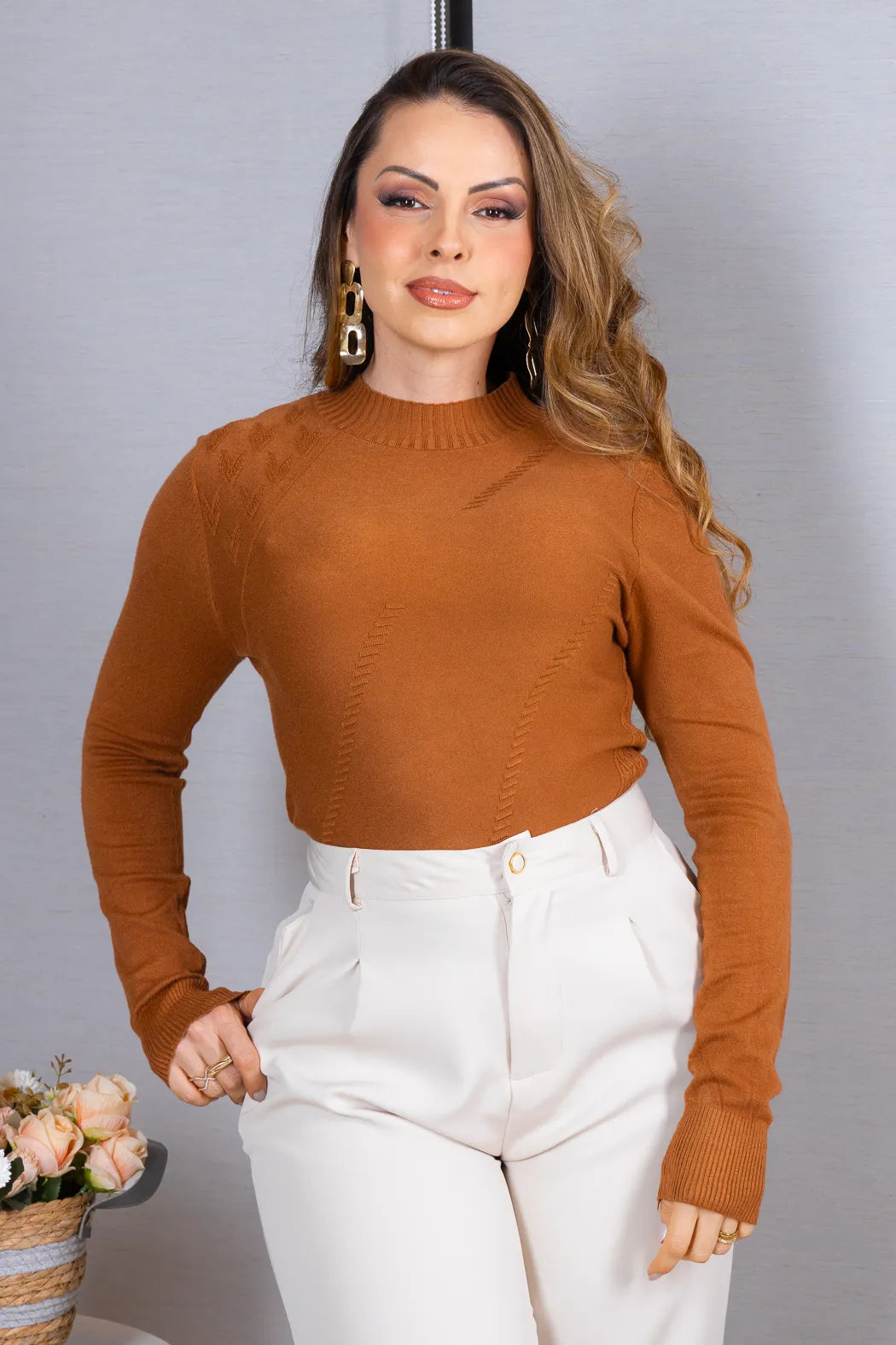 Tricot Manga Longa Meia Gola em Modal Gabriela Caramelo