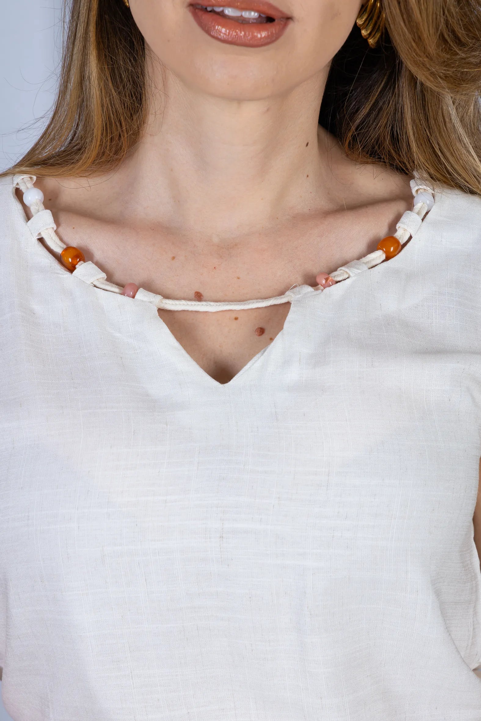 Blusa Regata Algodão Linho Detalhe Trançado com Pedraria Pietra Off White