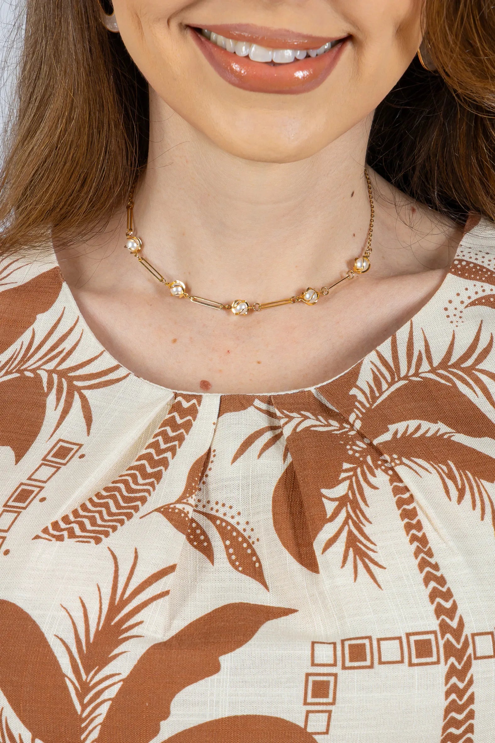 Regata Pregas Colo Viscose Sônia Estampada Marrom