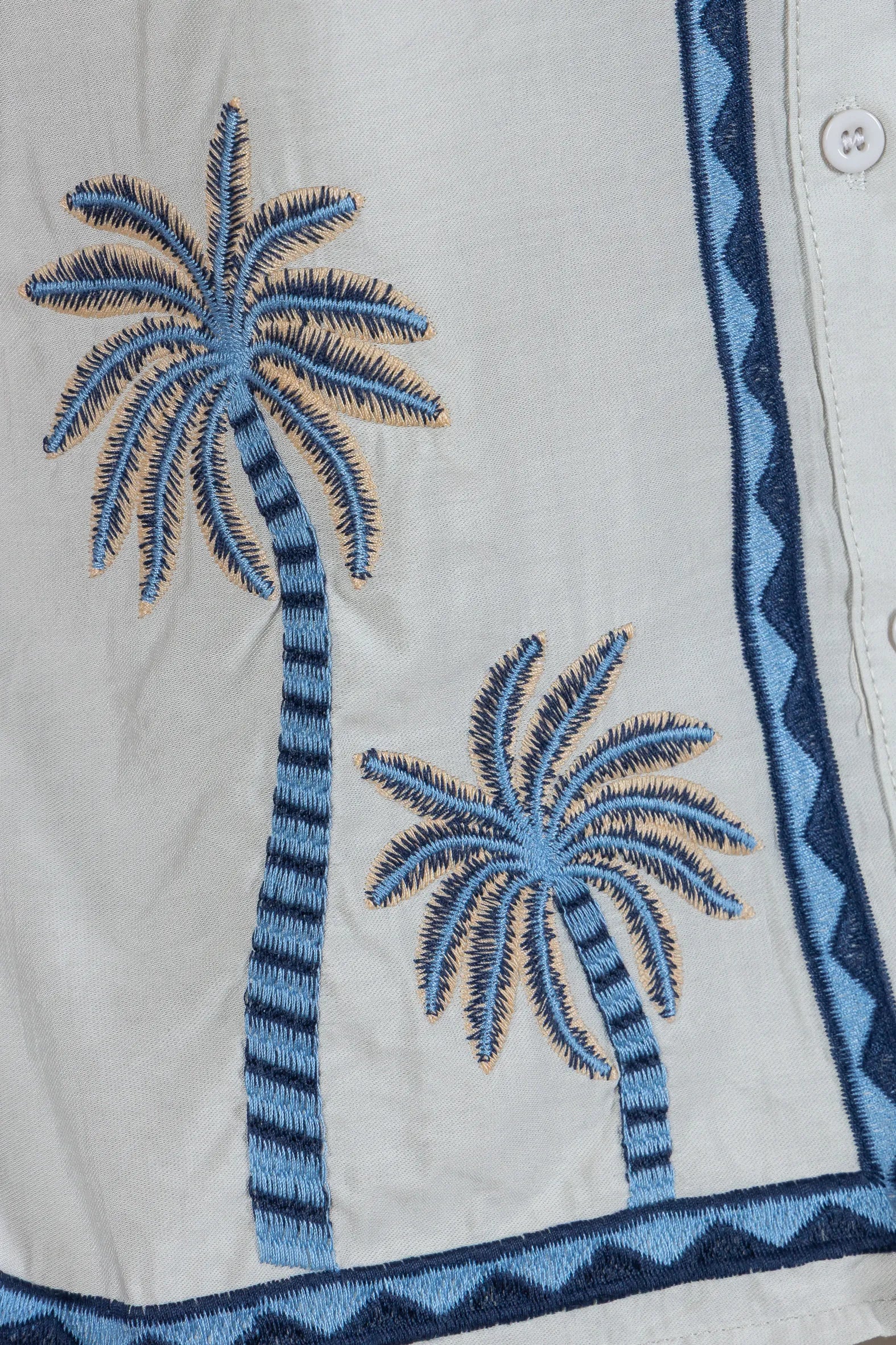 Camisa Regata Detalhe Bordado Visco Brise Fabi Cinza