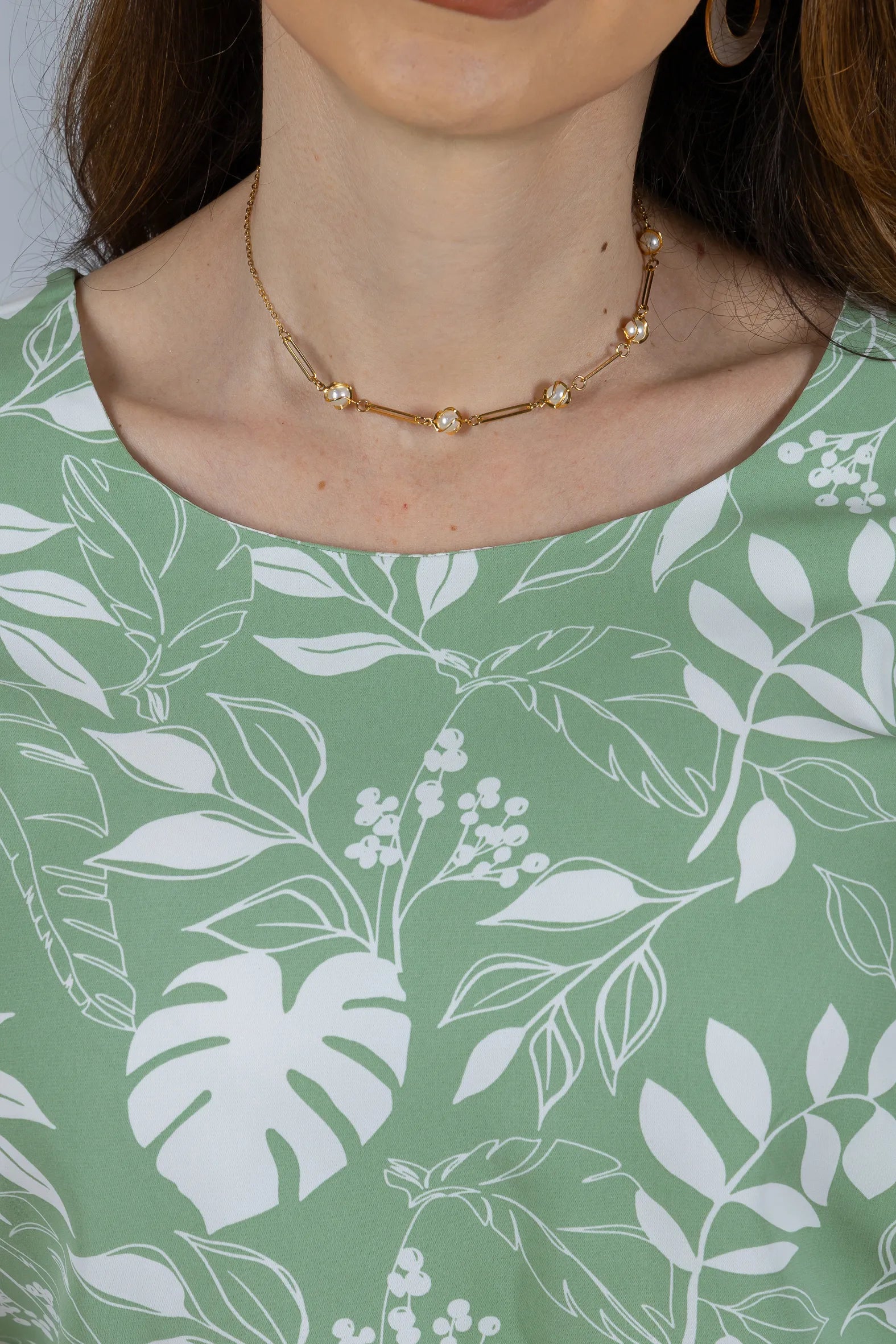 Blusa Manga Curta Detalhe Botão Samara Estampada Verde