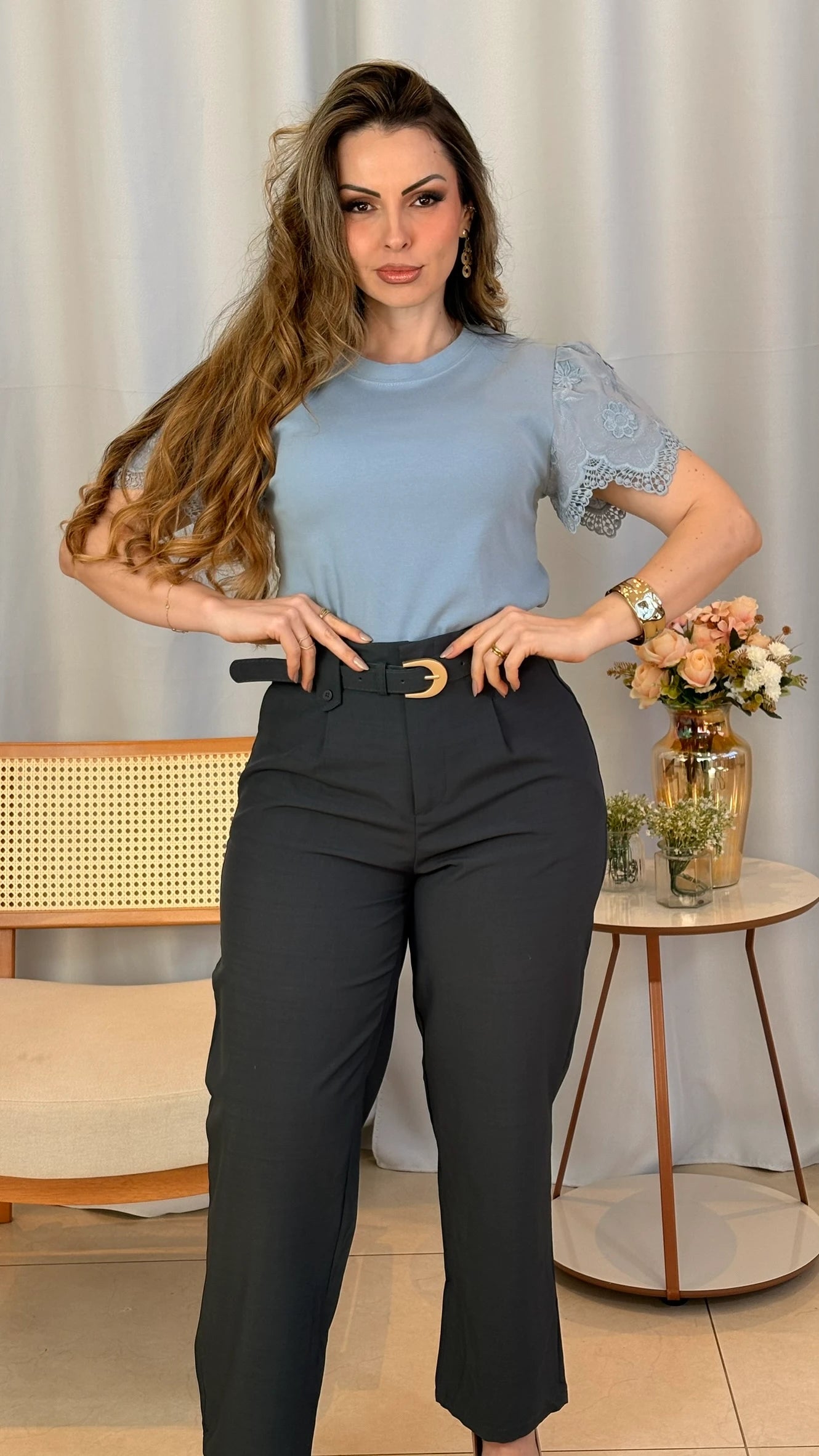 Conjunto: Blusa Aline Azul + Calça Magda Grafite