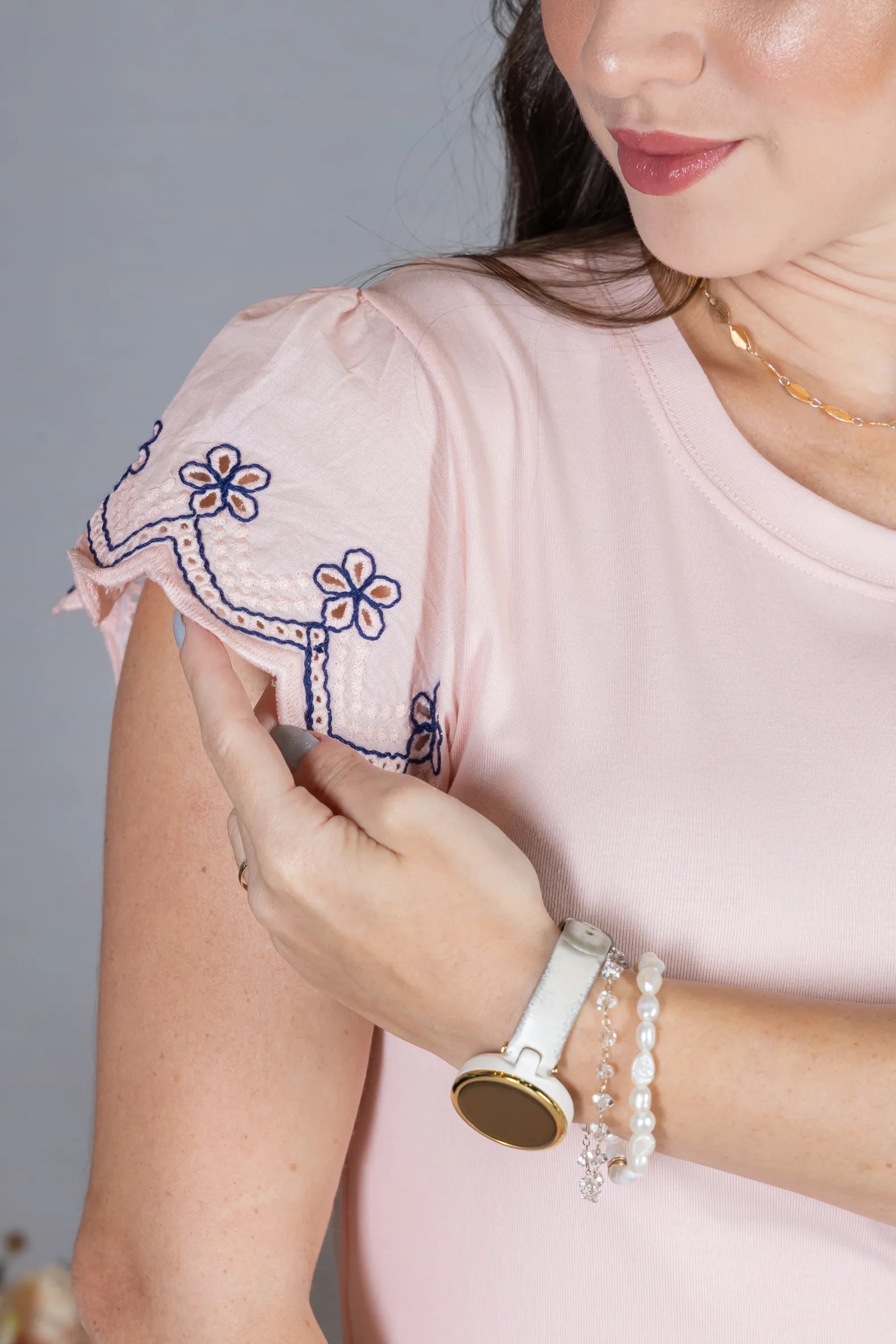 Blusa Manga Curta em Cotton Lycra com Detalhe Rendado Elise Rosa
