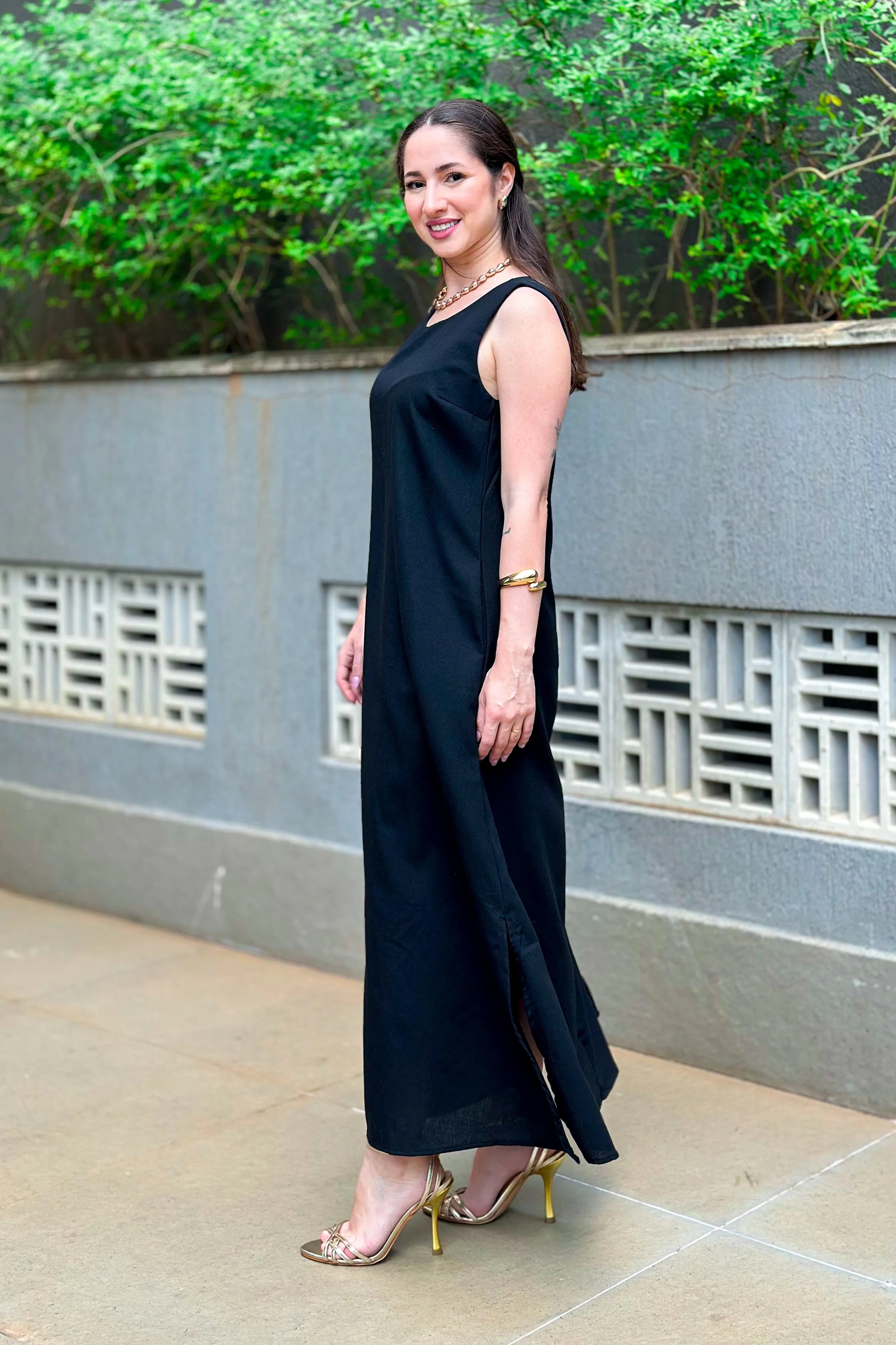 Vestido Midi Detalhe Bolso Elisa Preto