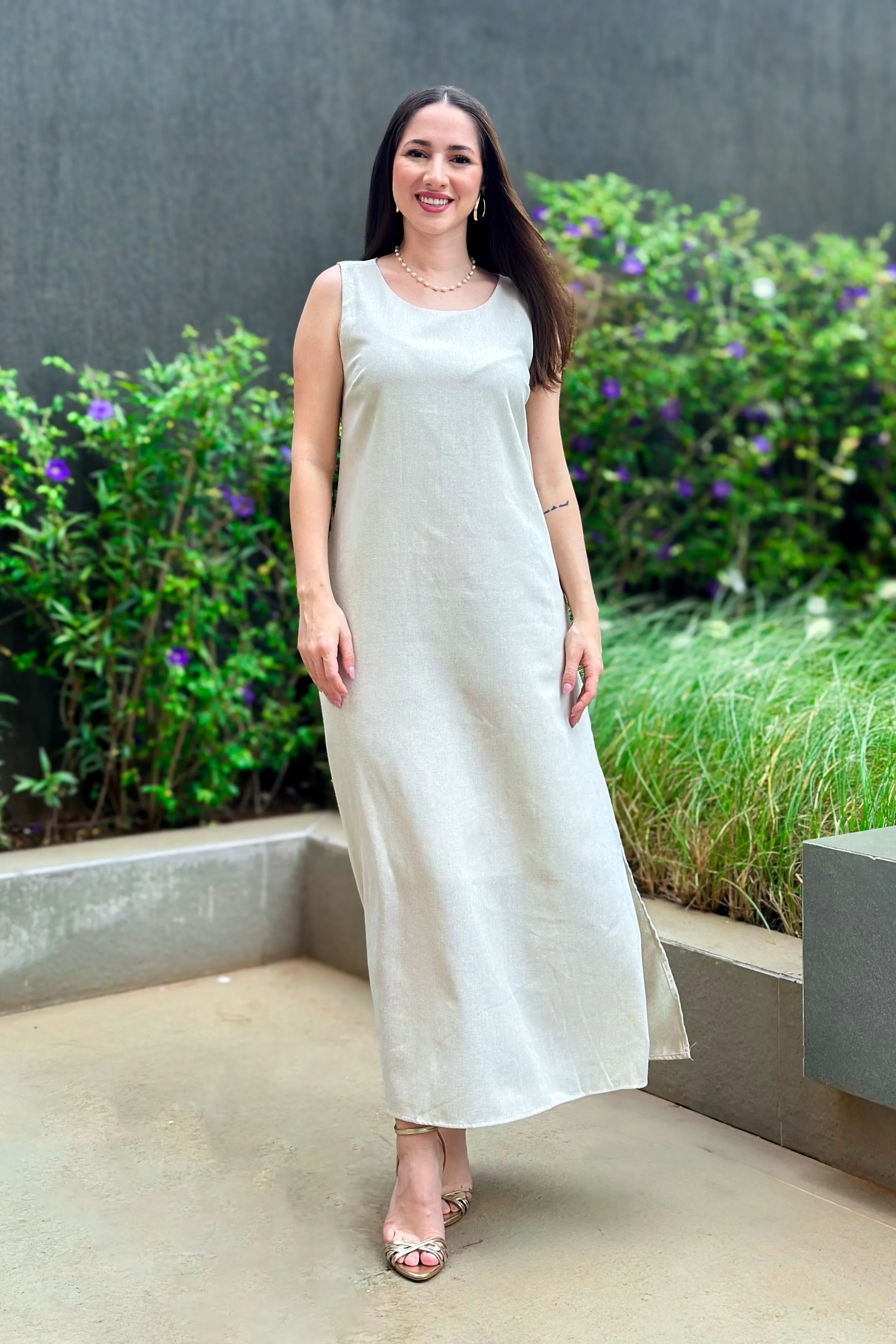Vestido Midi Detalhe Bolso Elisa Bege