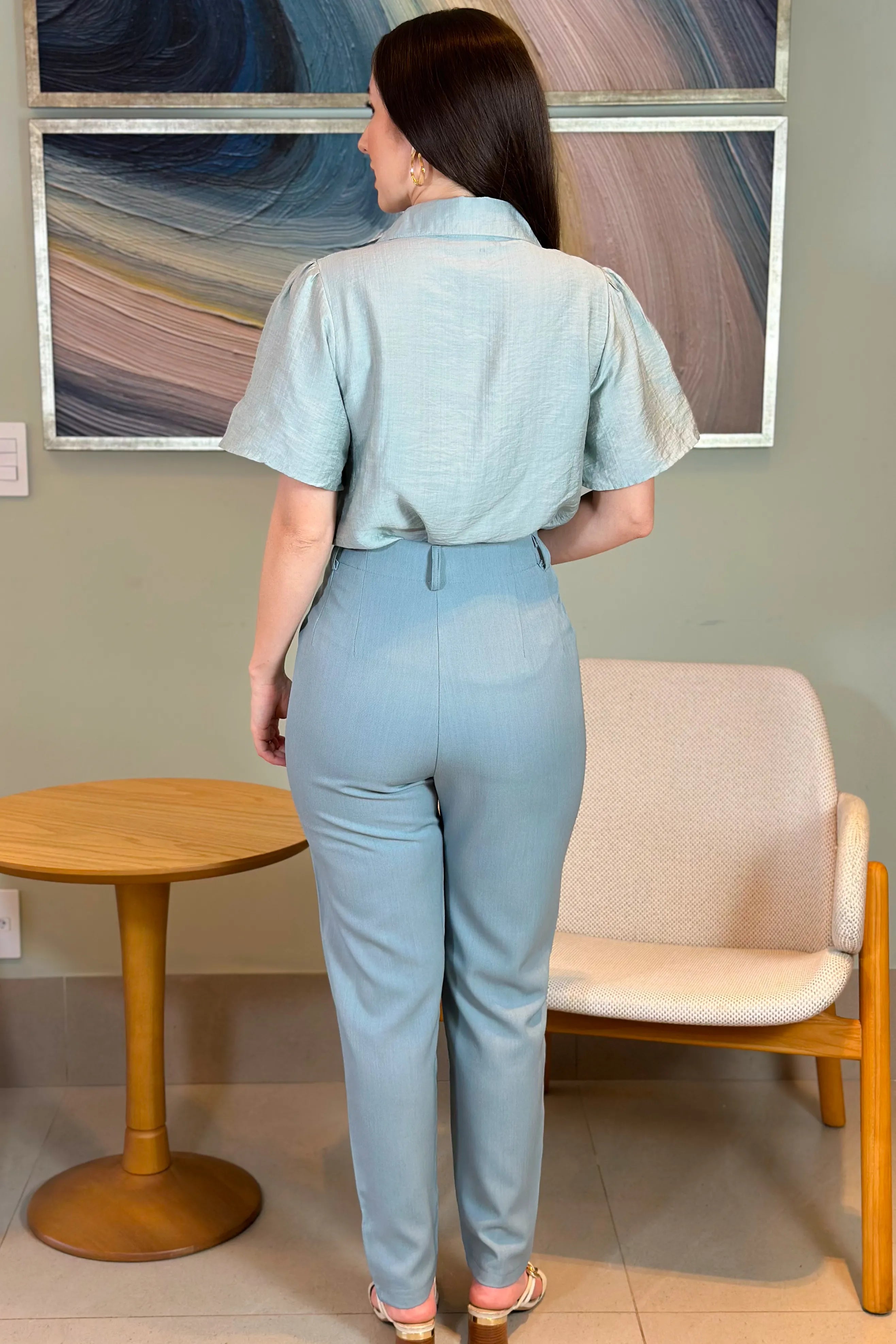 Camisa Manga Curta Visco Acetinado Silvia Azul Claro