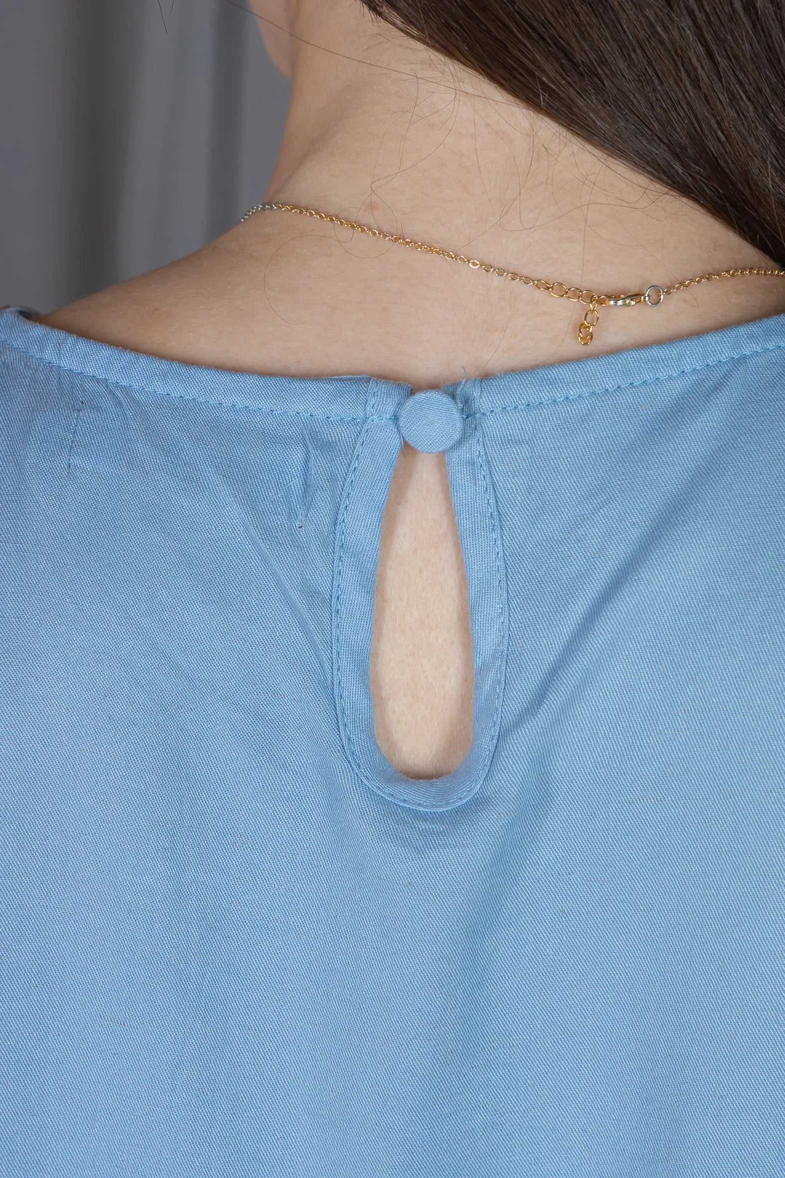 Blusa Manga Curta em Visco Mix com Detalhes Bordados Catarina Azul