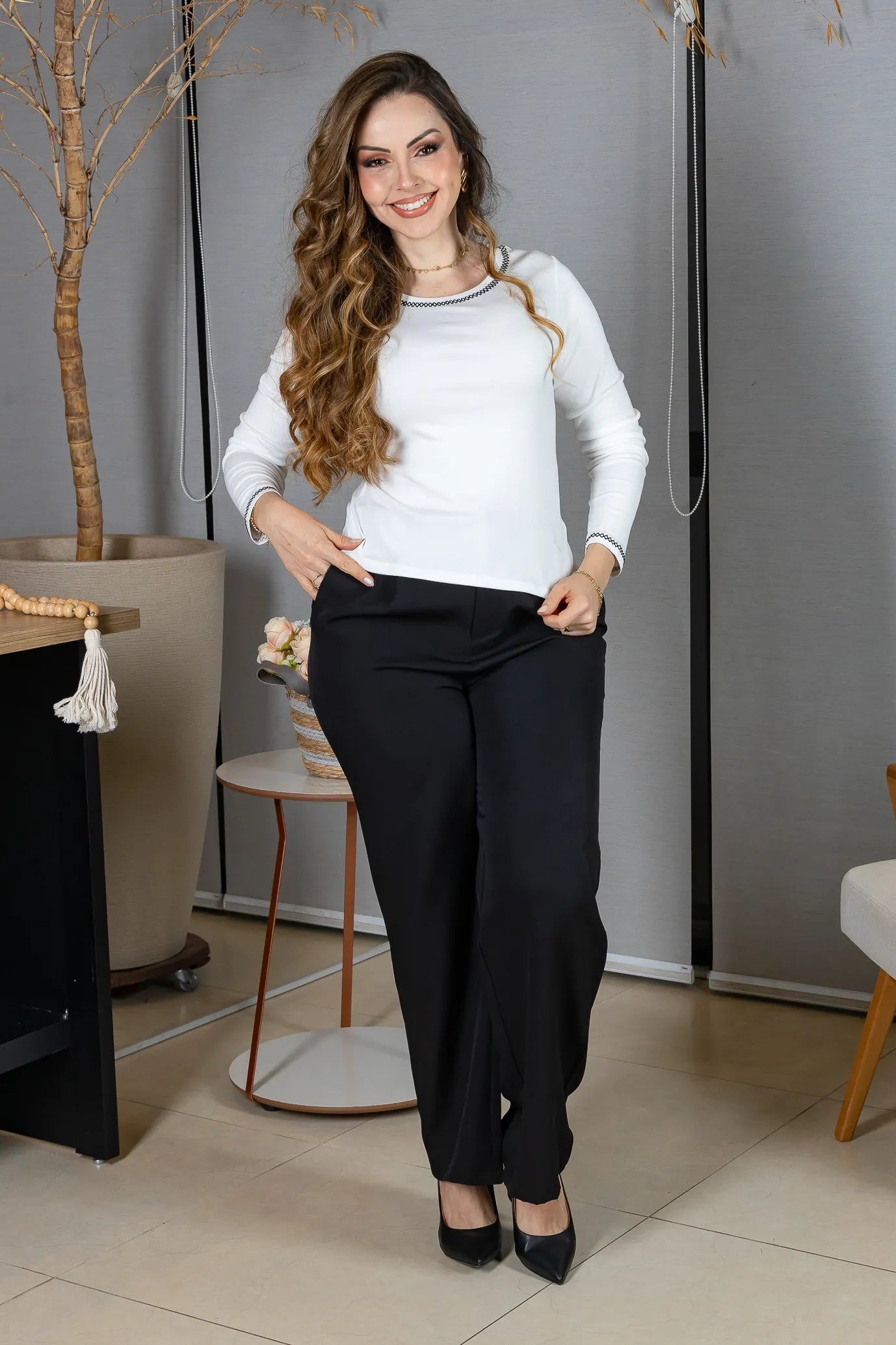 Blusa Manga Longa em Viscolycra com Ponto Contrastante Lina Branca