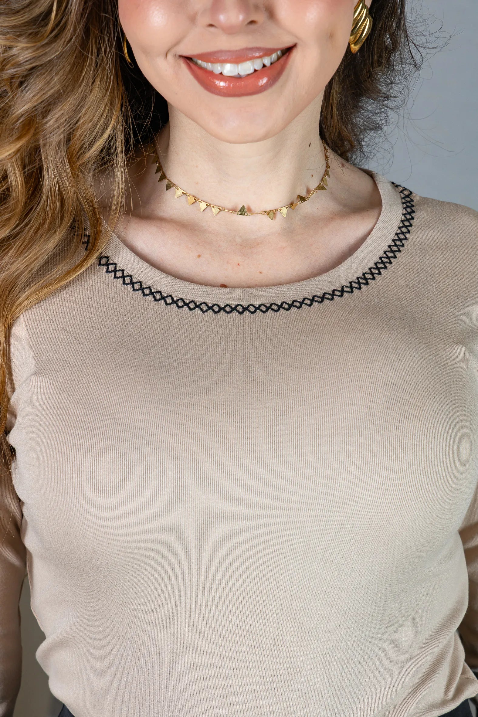 Blusa Manga Longa em Viscolycra com Ponto Contrastante Lina Areia