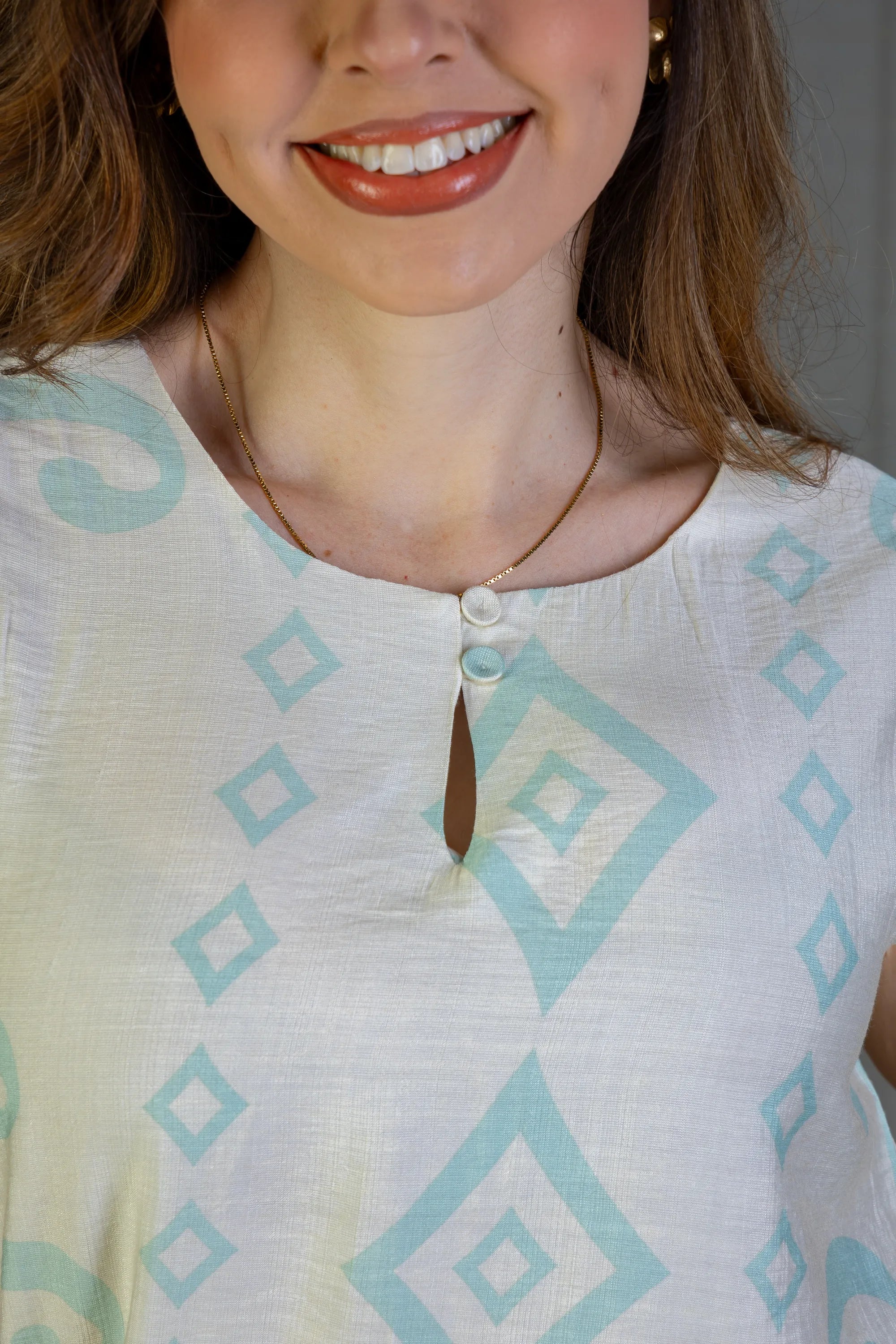 Blusa Regata Babados Sheila Visco Brise Estampada Azul Claro