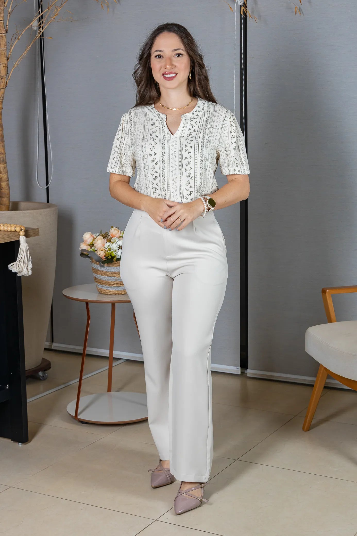 Blusa Manga Curta Decote em "V" em Visco-Linho Estampada Elisabeth Verde