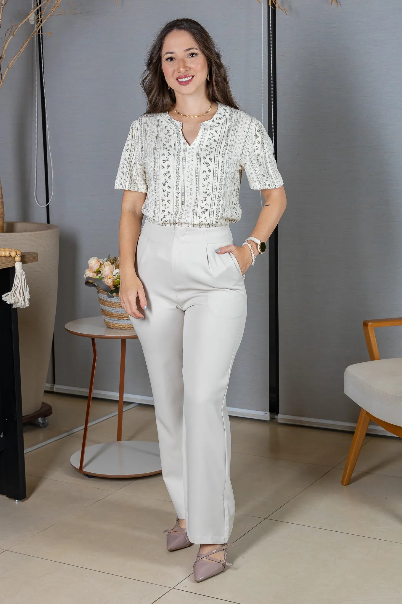 Blusa Manga Curta Decote em "V" em Visco-Linho Estampada Elisabeth Verde