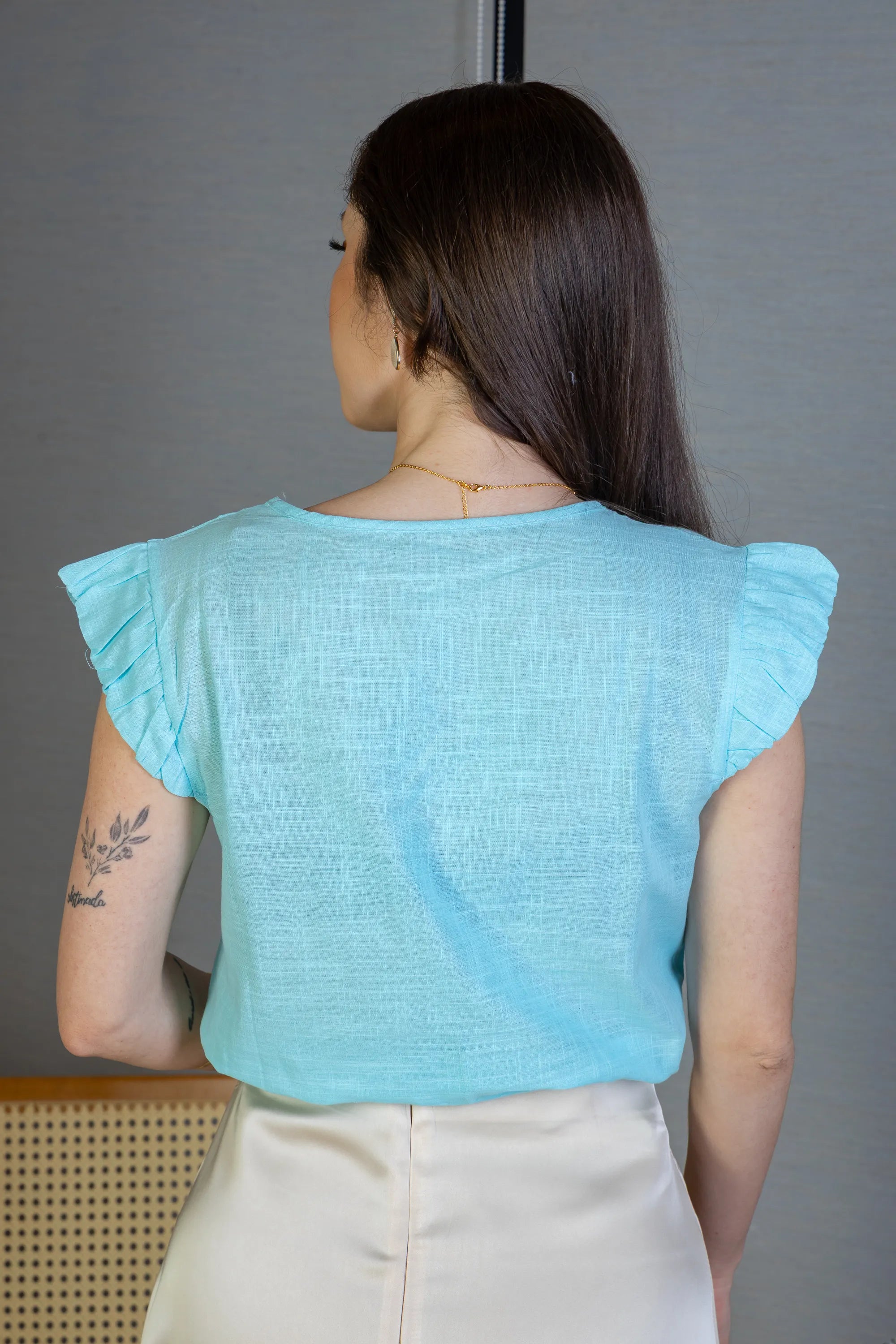 Blusa Manga Curta Em Algodão Textura Laise Michelle Azul Claro
