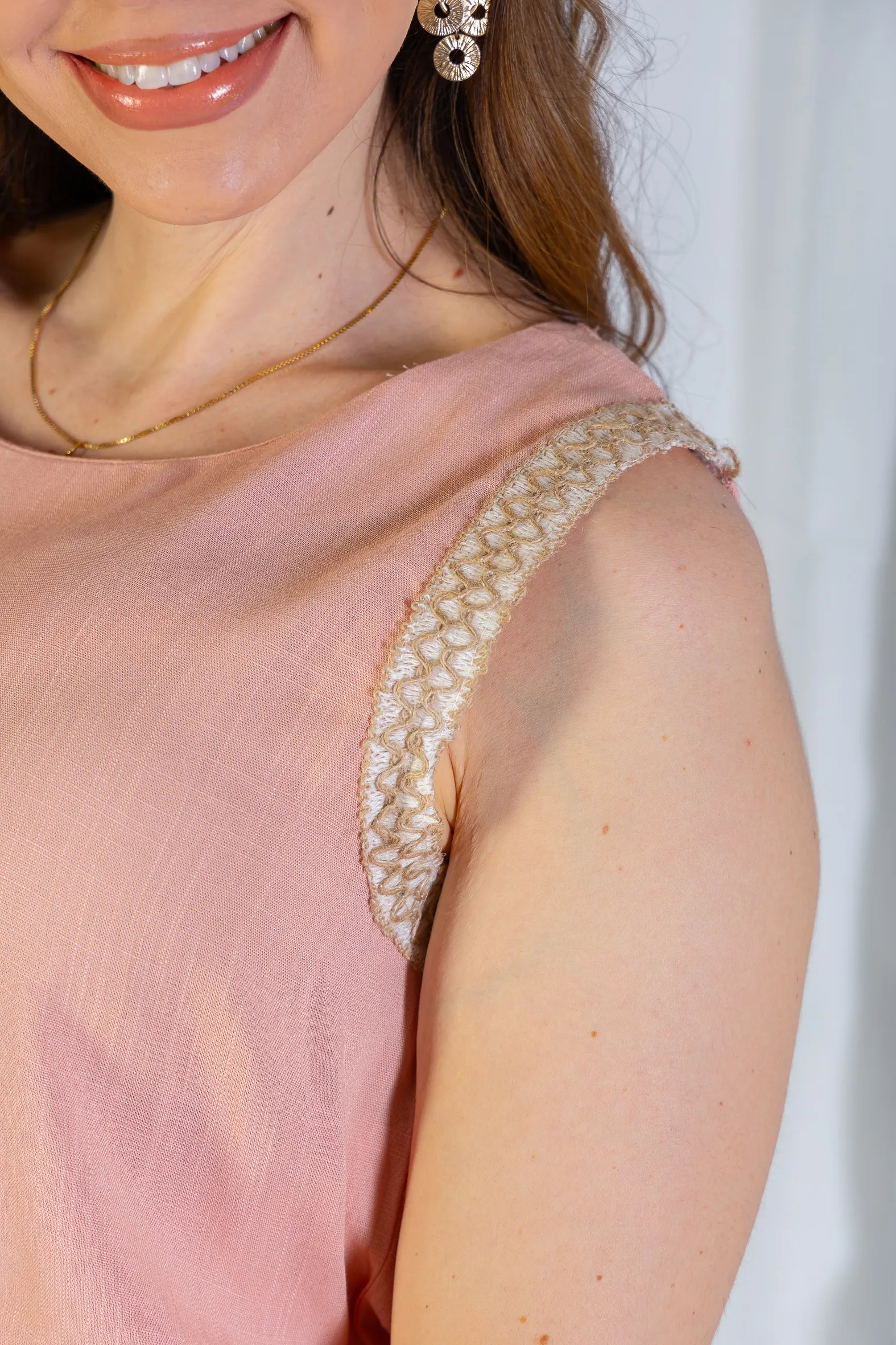Blusa Regata Detalhe Bordado Visco-linho Ana Maria Braga Rosa