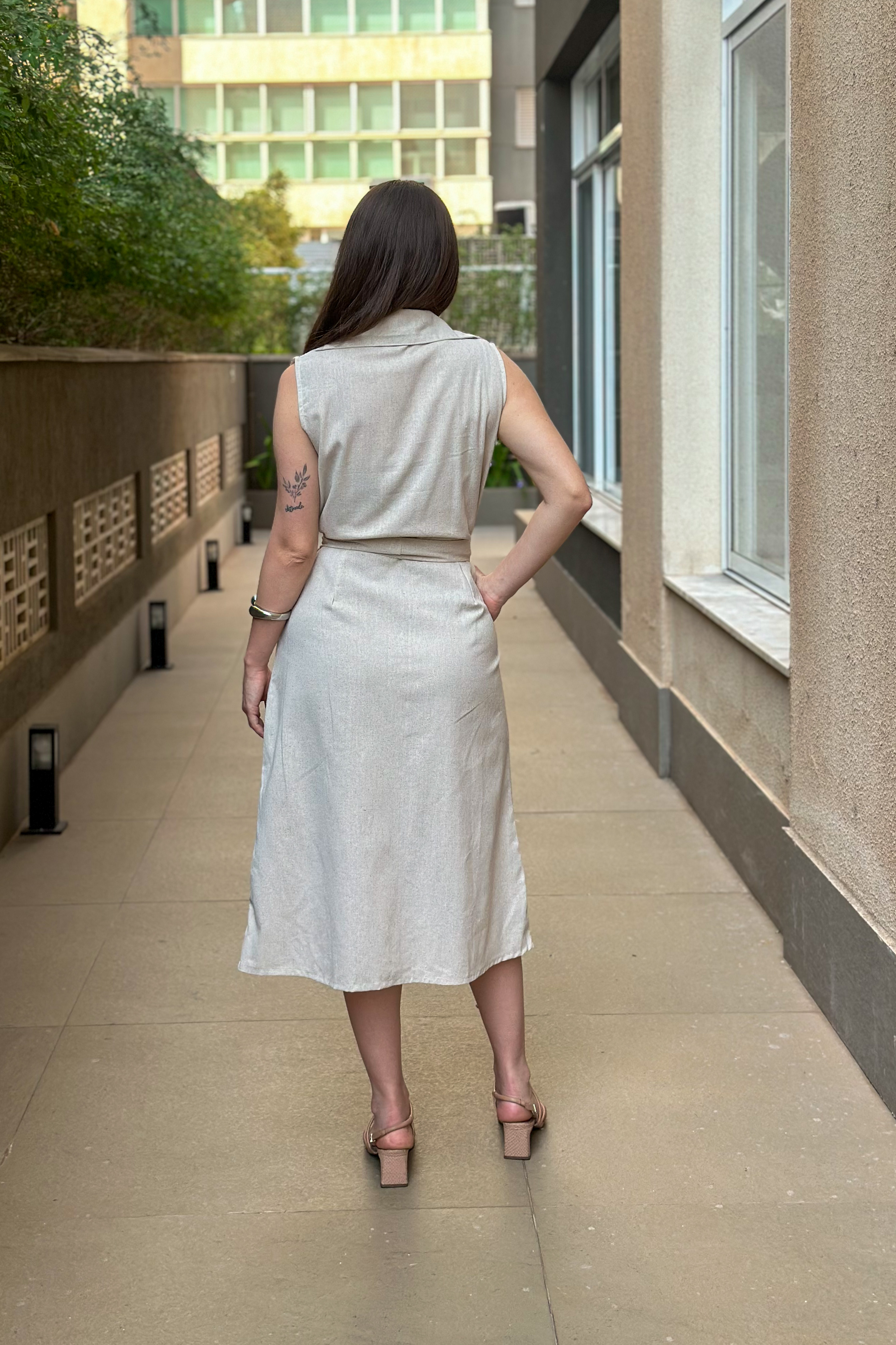 Vestido Midi Regata Detalhe Botões Jasmin Bege