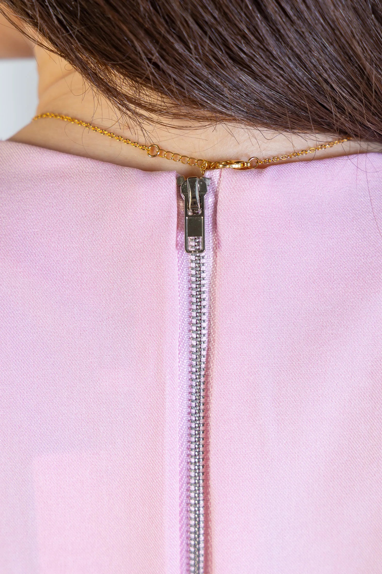 Blusa Manga Curta Detalhe Zíper Urban Fit Sabrina Sato Rosa