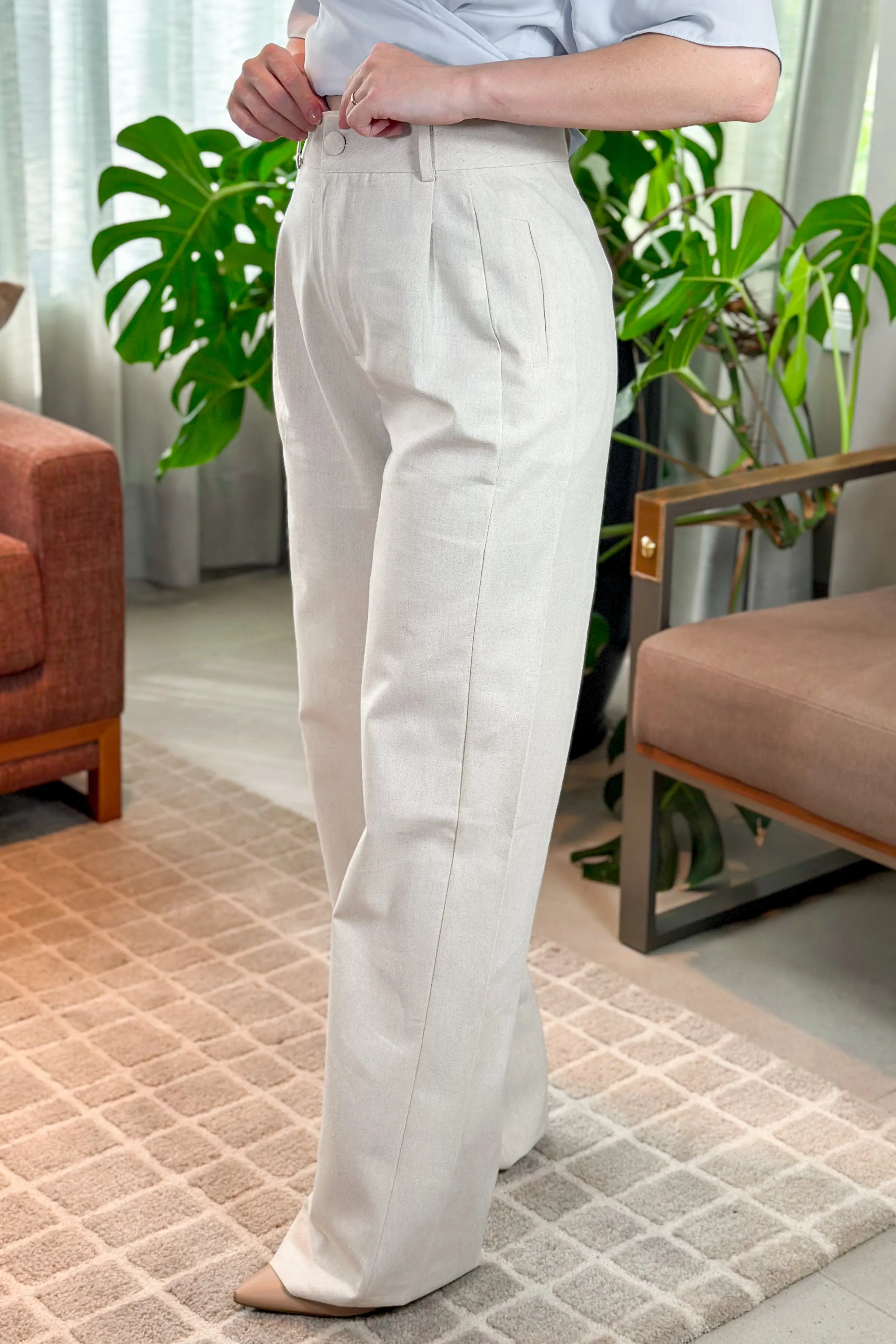 Calça Corte Reto Em Linho Soft Noemi Creme