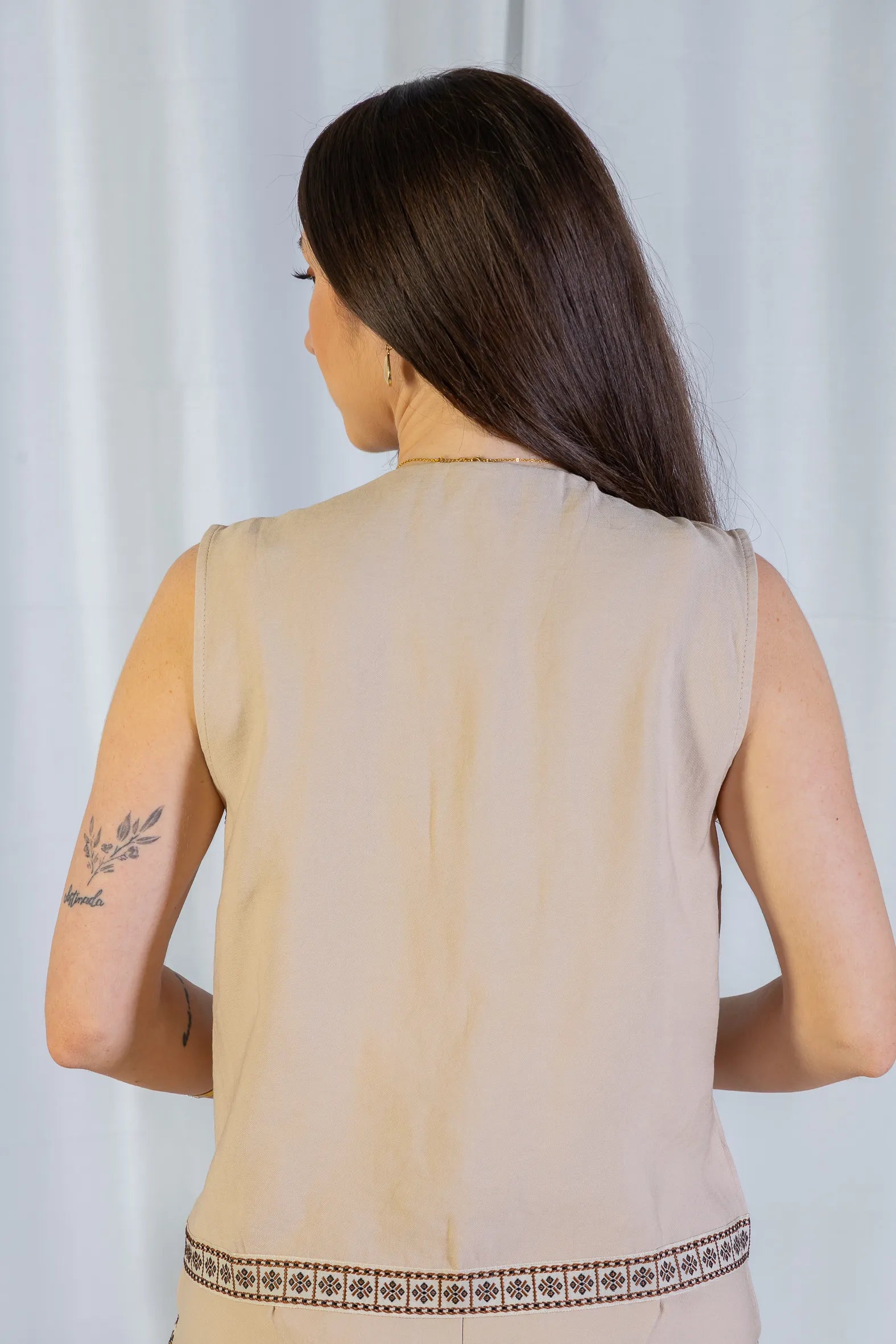 Colete Regata Detalhe Barra Cotton Maju Coutinho Bege