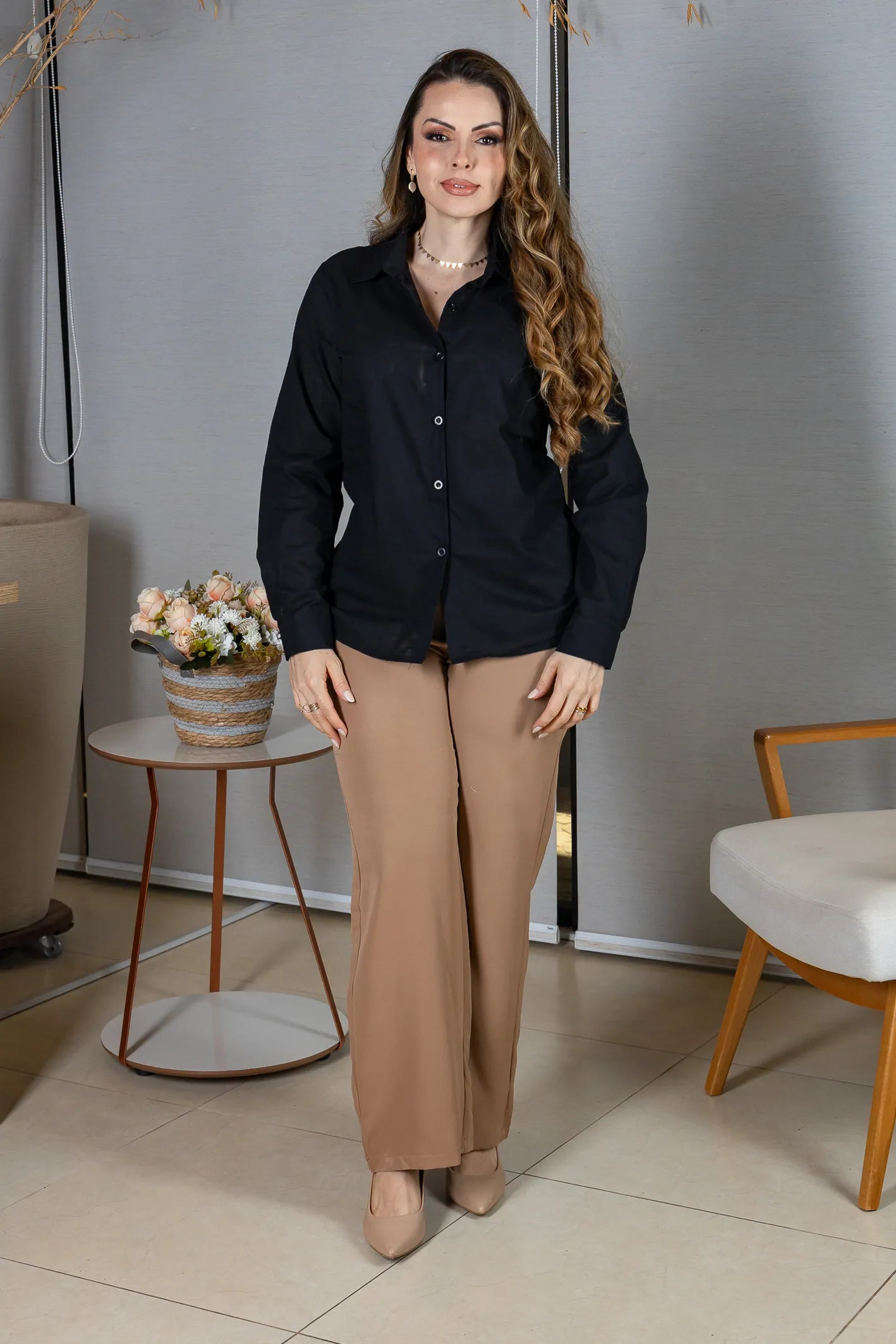 Camisa Manga Longa em Visco Rustic com Botões Jordana Preta