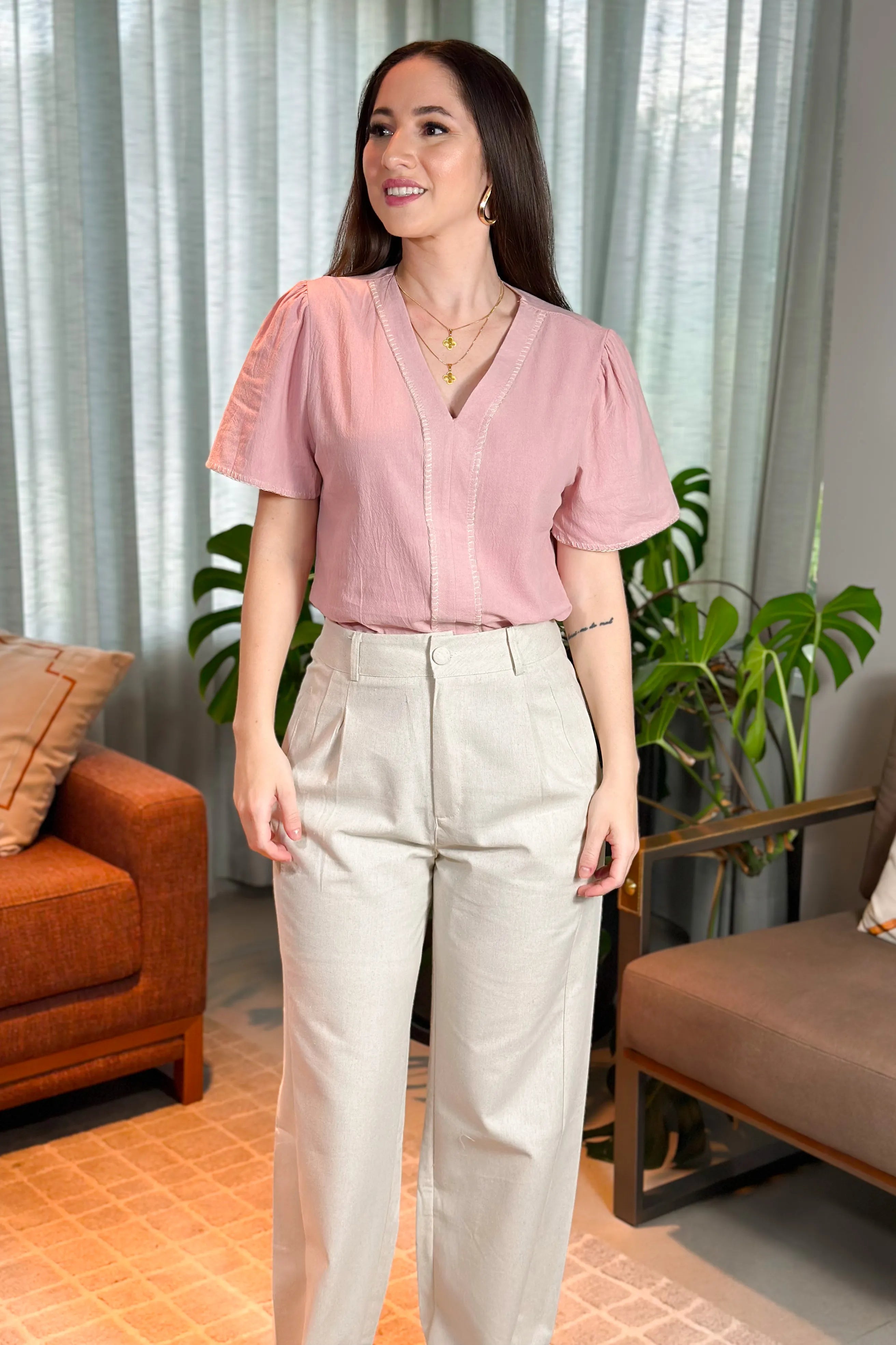 Blusa Manga Curta Cotton Premium Decote "V" Fabiana Rosa