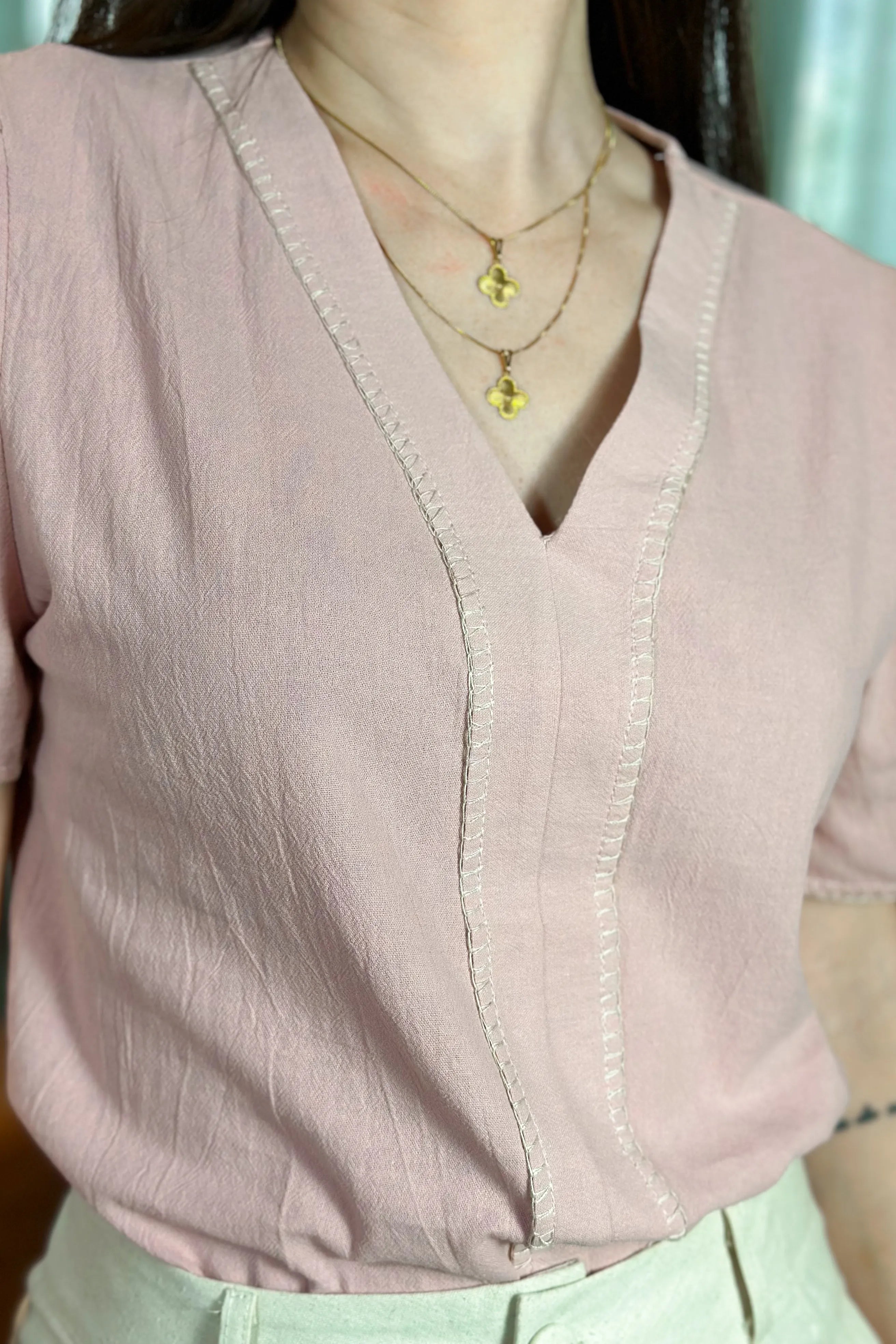 Blusa Manga Curta Cotton Premium Decote "V" Fabiana Rosa