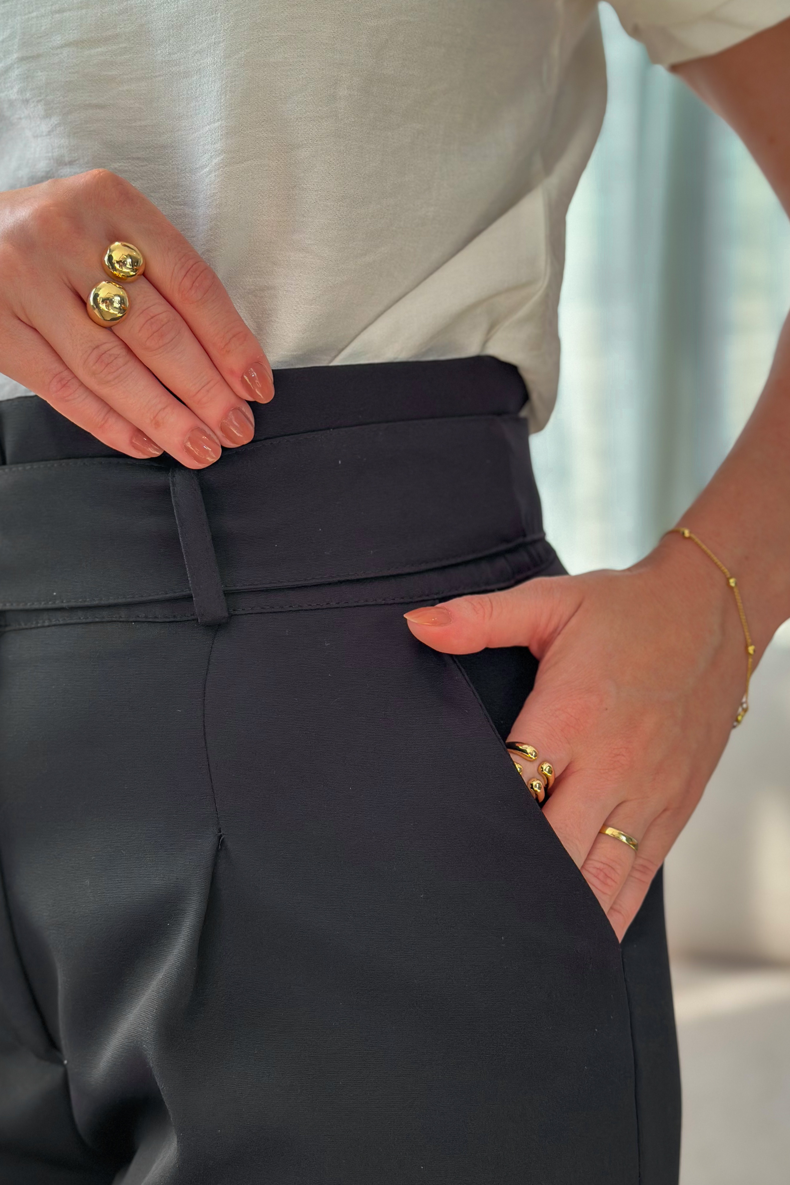 Calça Pantalona Clochard Detalhe Cós Melissa Preta - imporium