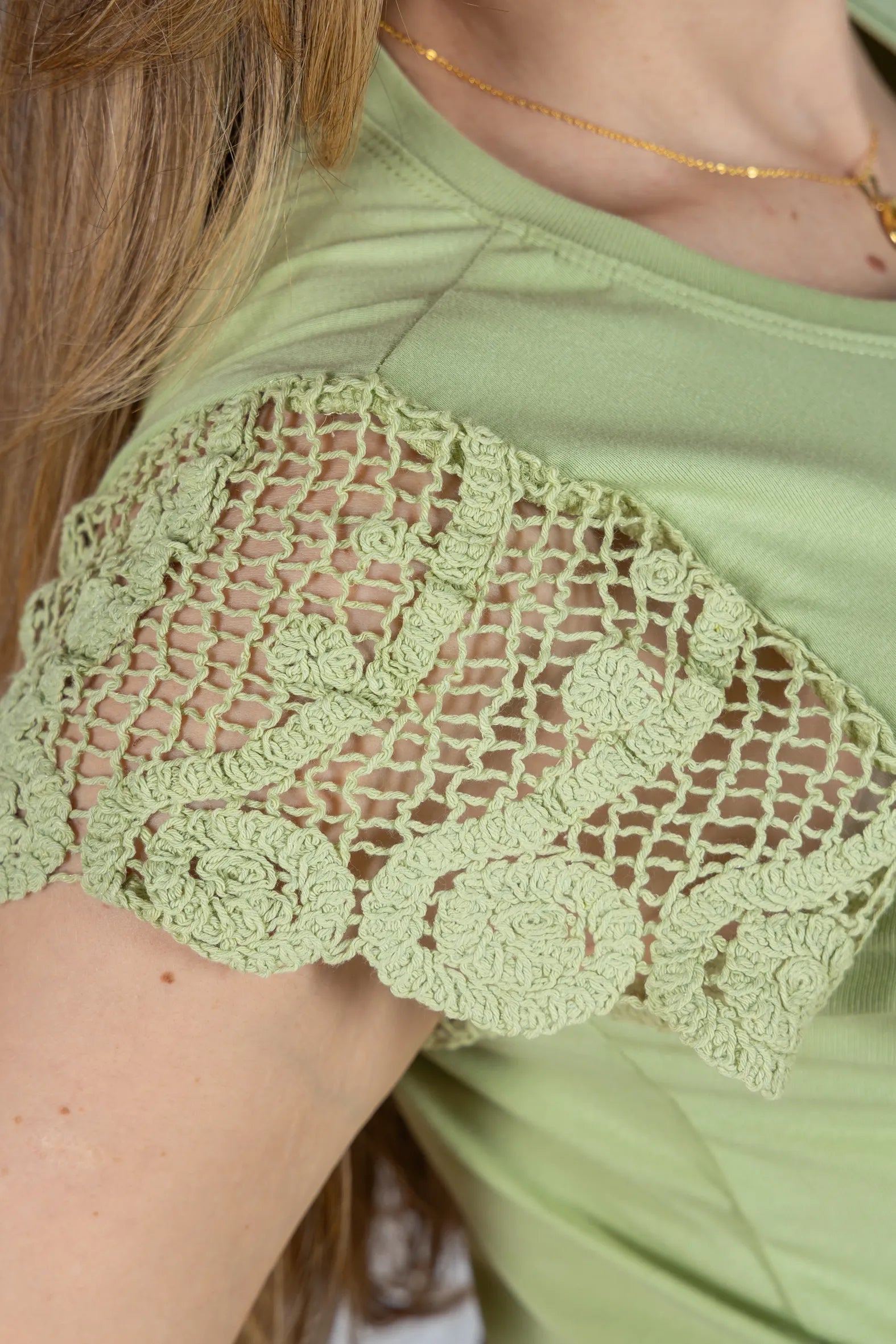 Blusa Cotton Lycra com Detalhe em Crochê Lidia Verde