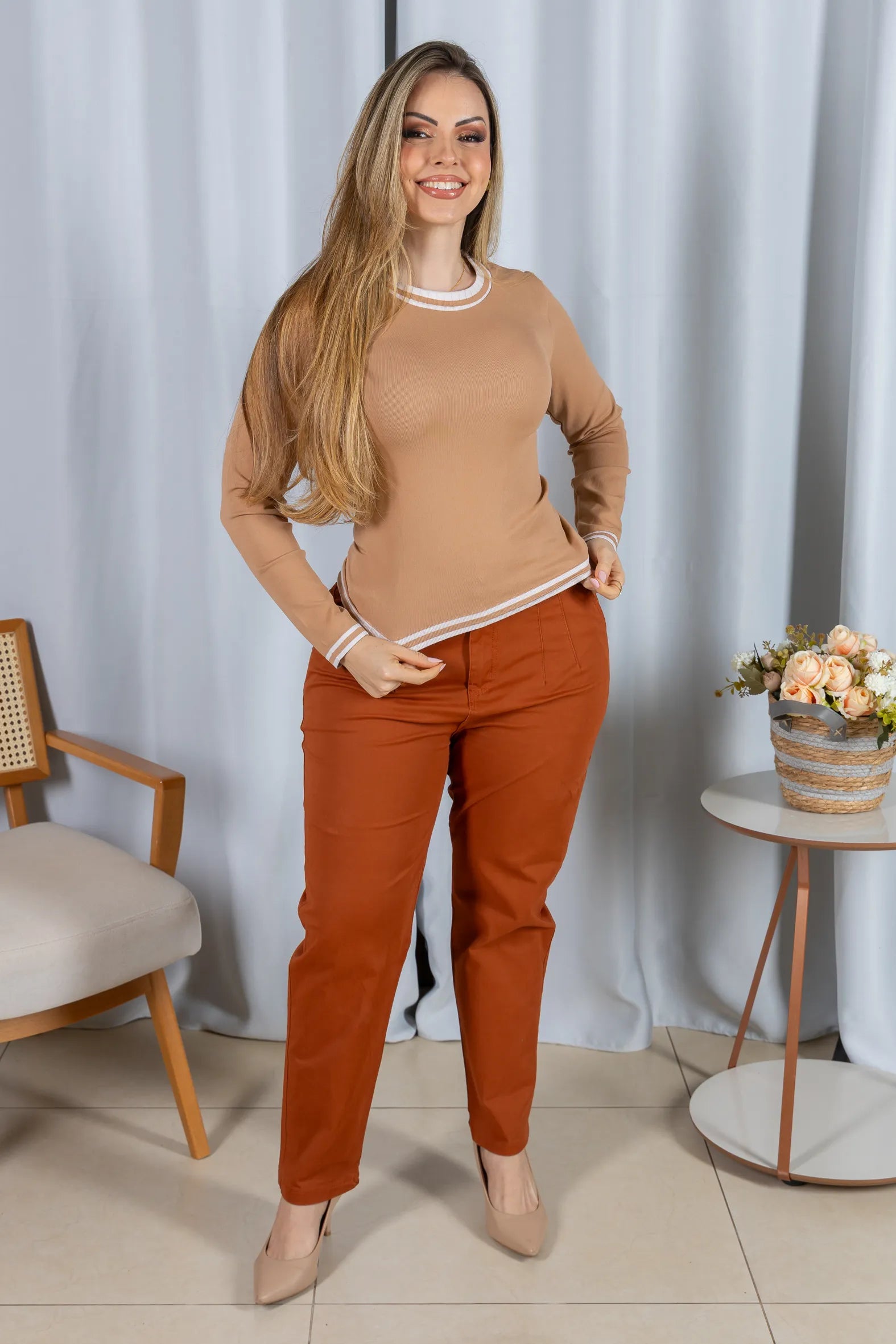 Blusa Manga Longa Confortável Daniela Caramelo