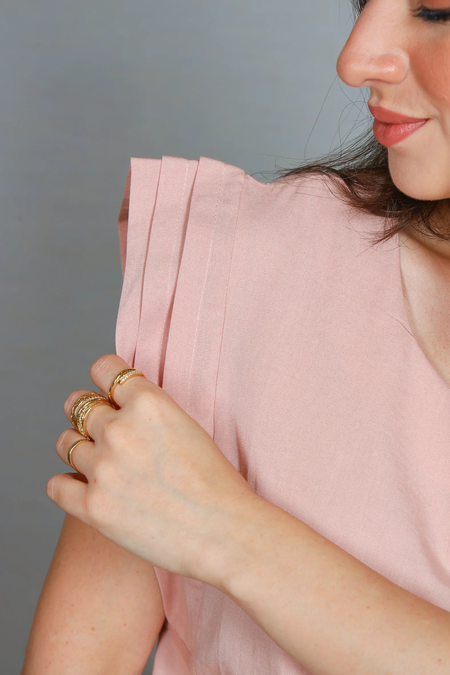 Blusa Regata Muscle Tee em Cotton Mix Detalhe Cava Dobrada Diana Rosa