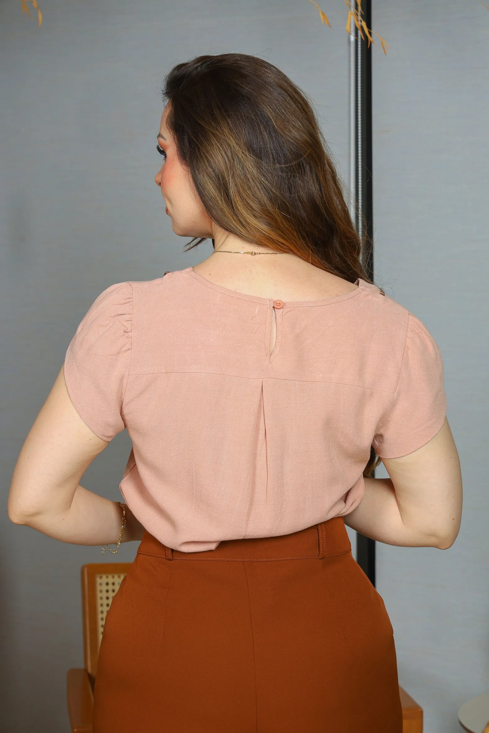 Blusa Manga Curta Transpassada Visco Linho Detalhe Colo Fabiana Rosê