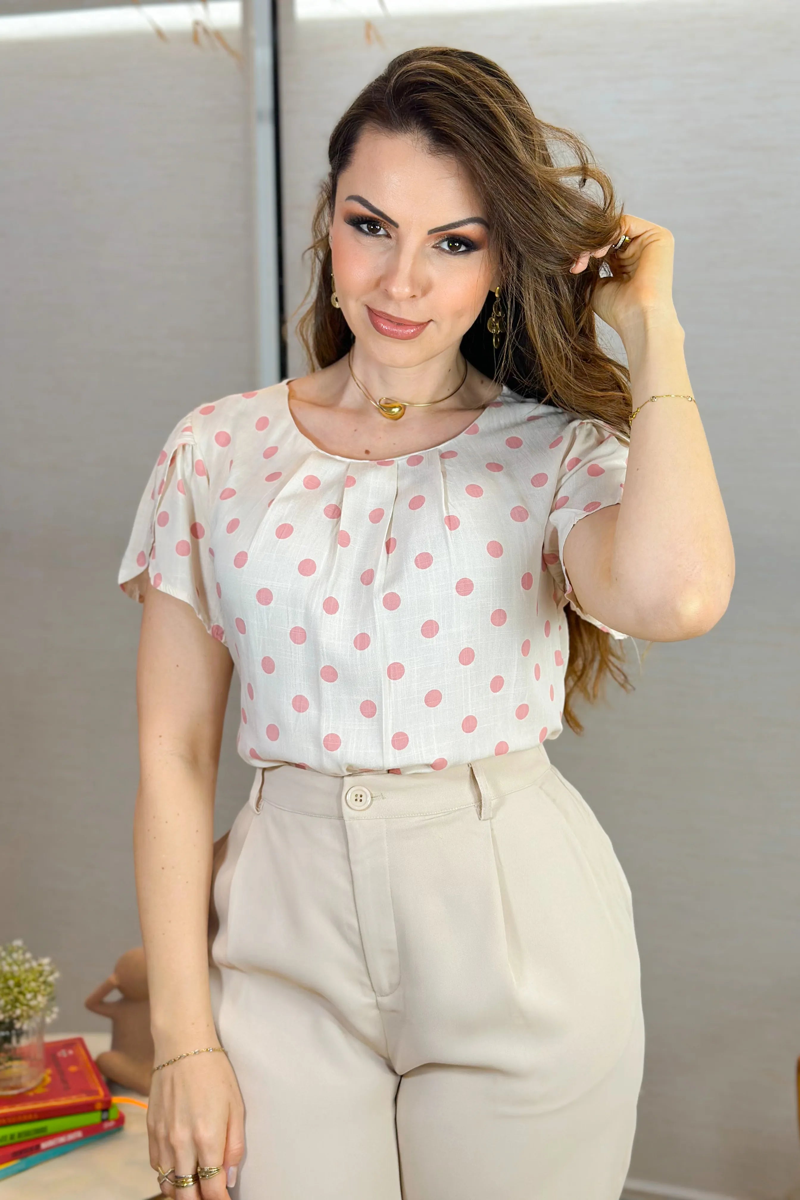Blusa Manga Curta Visco Transpassada Bela Estampada Poá Rosa