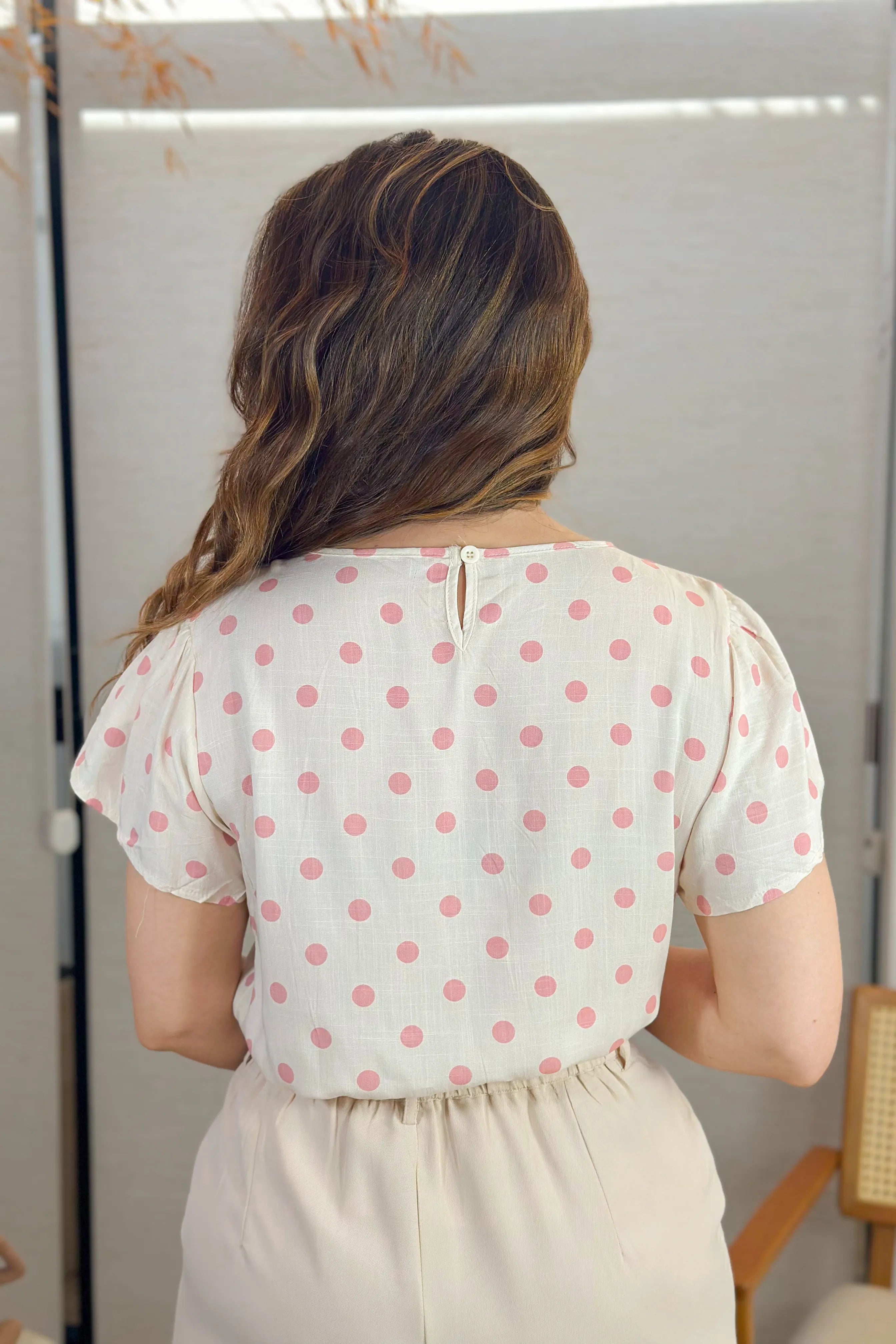 Blusa Manga Curta Visco Transpassada Bela Estampada Poá Rosa