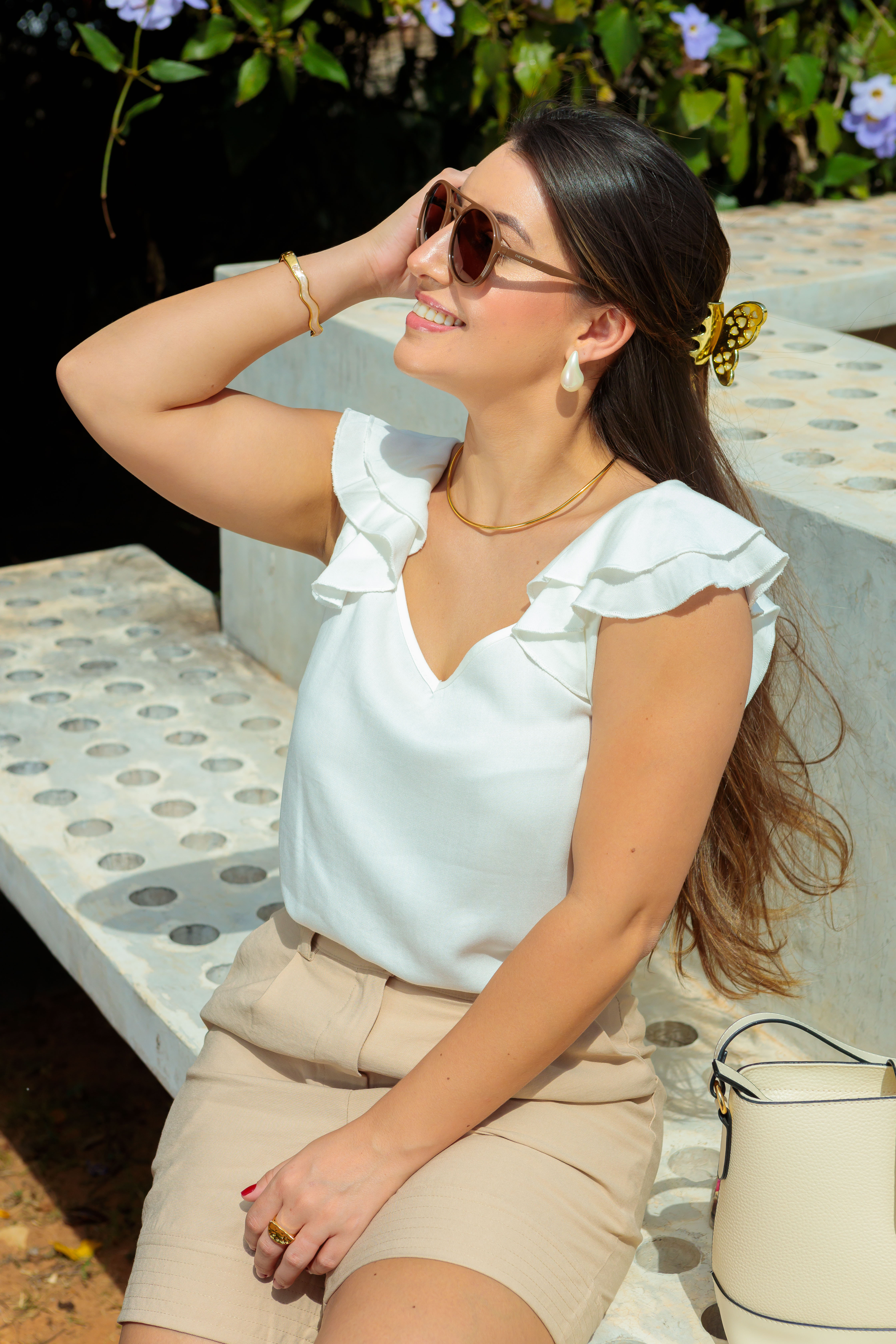 Short Em Viscose Detalhe Barra Selma Bege