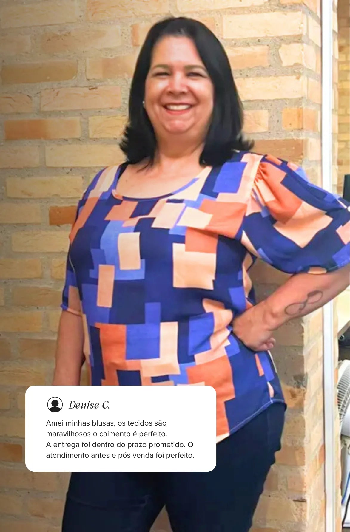 Blusa Manga Curta Detalhe Botões Karen Estampada Azul